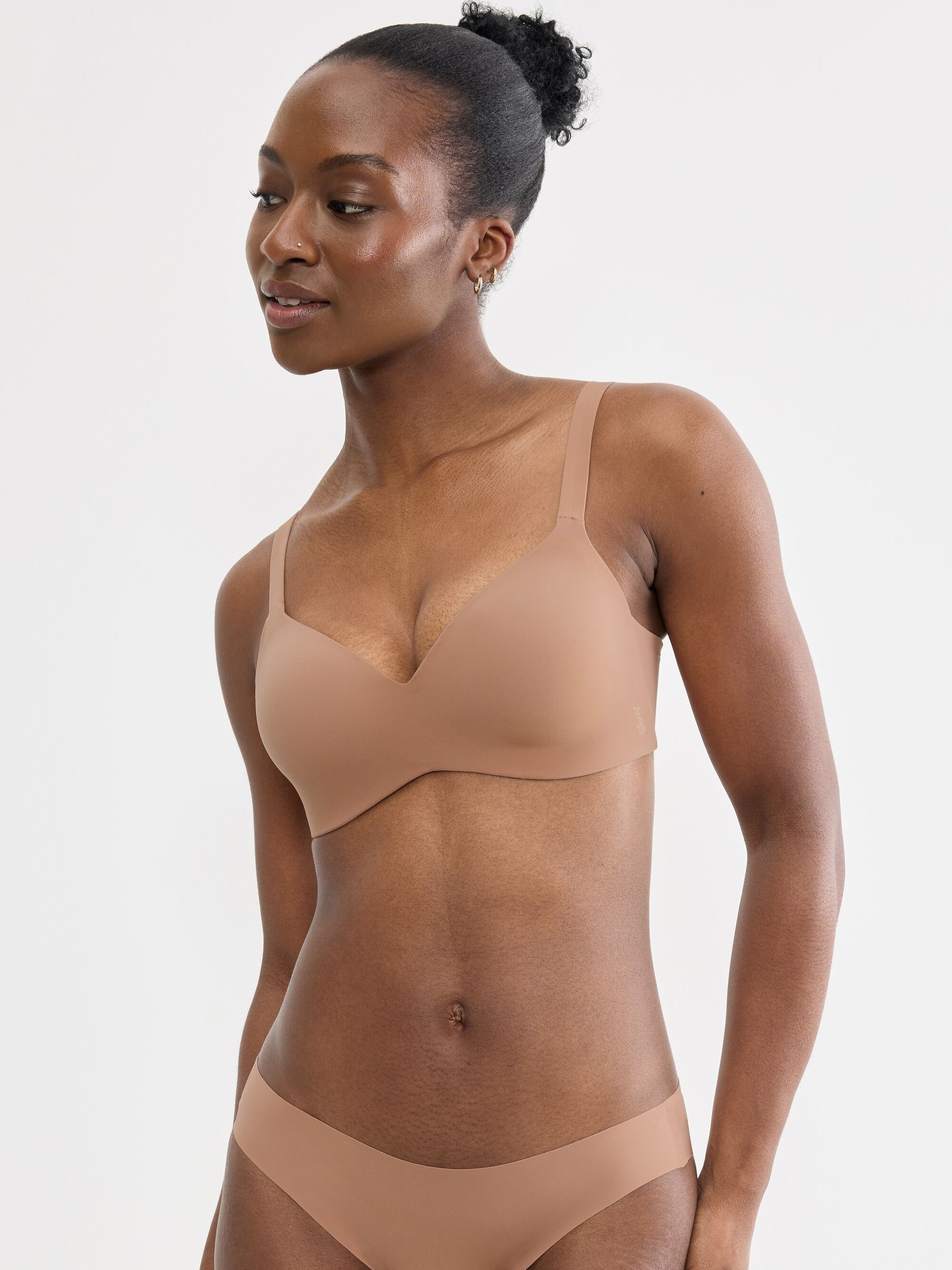 sloggi "ZERO Feel 2.0 THE UP TShirt Bra" nahtlos und unsichtbar