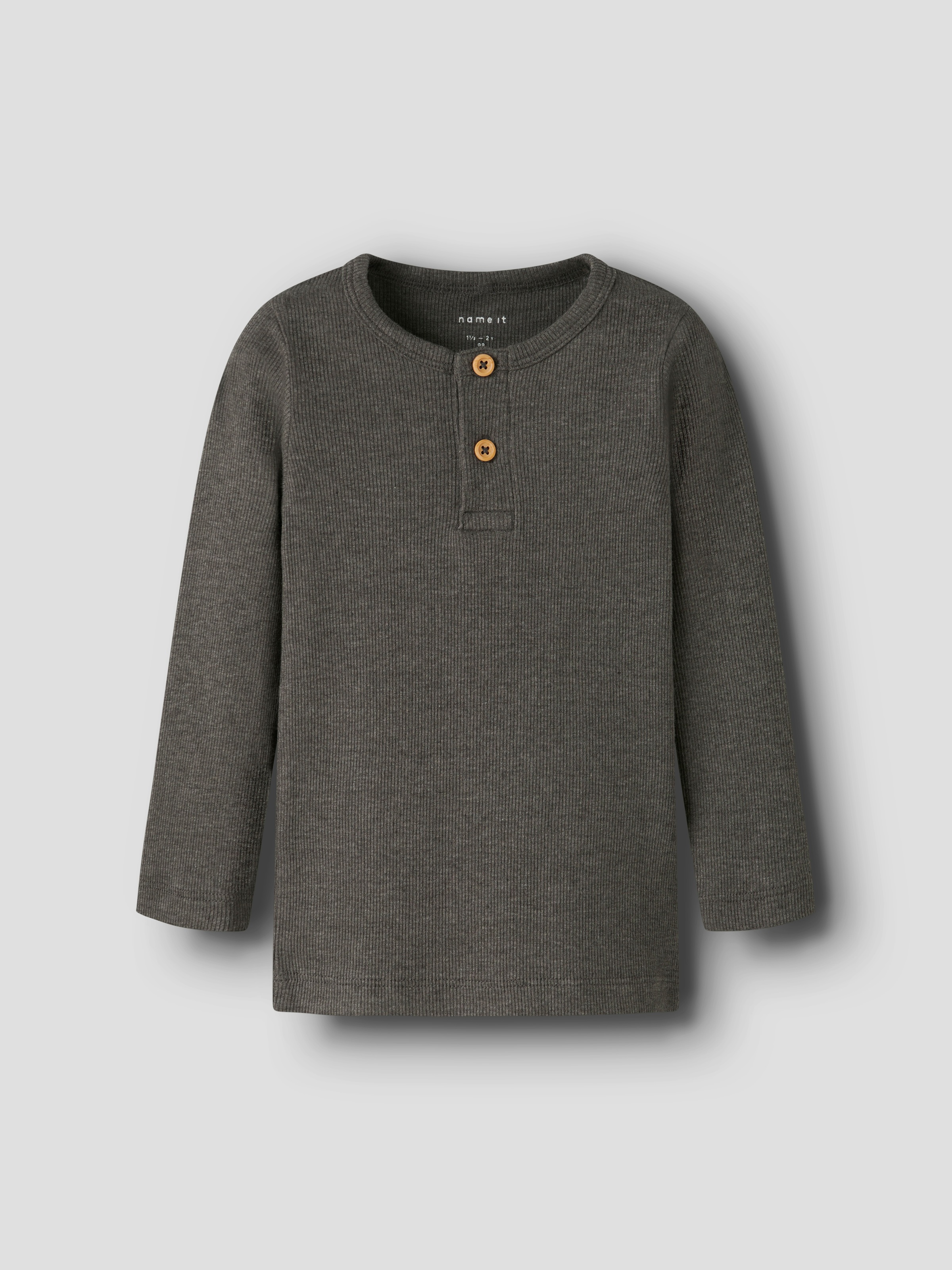 Name It Langarmshirt »NMMKAB LS TOP NOOS«, im Henley-Stil - mit kurzer Knopfleise am Ausschnitt