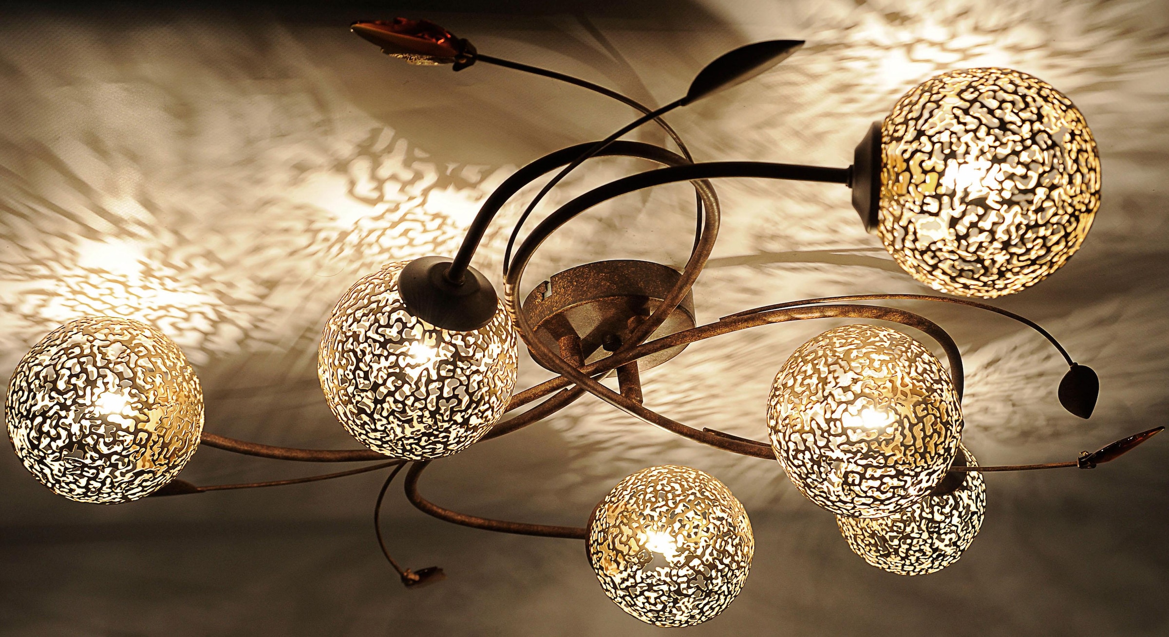 Paul Neuhaus Deckenleuchte Leuchtmittel »GRETA«, ohne mit | BAUR flammig-flammig, 6 goldfarbenen Metallschirmen