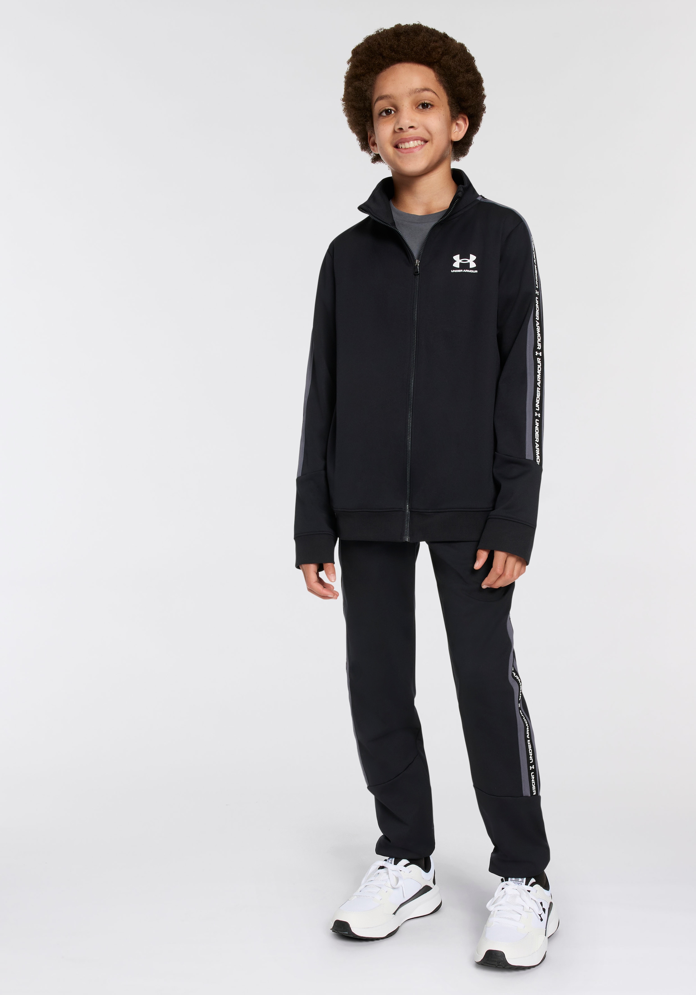 Under Armour Trainingsanzug "UA B ICON KNIT TRACKSUIT" für Sportmode und aktive Freizeit, komfortables Tragegefühl