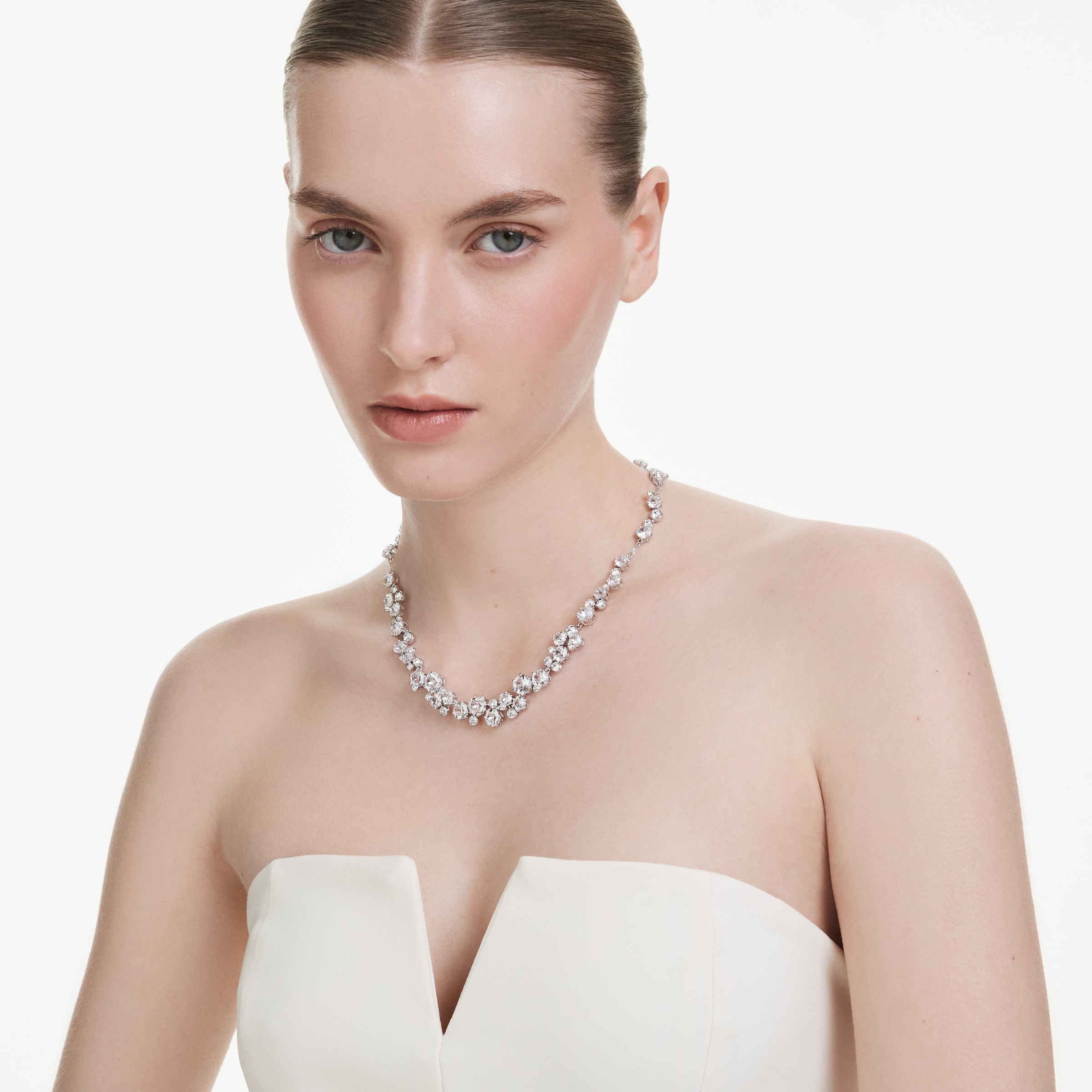 Swarovski Collier »Schmuck Geschenk Constella Halskette«, mit Swarovski® Kristall