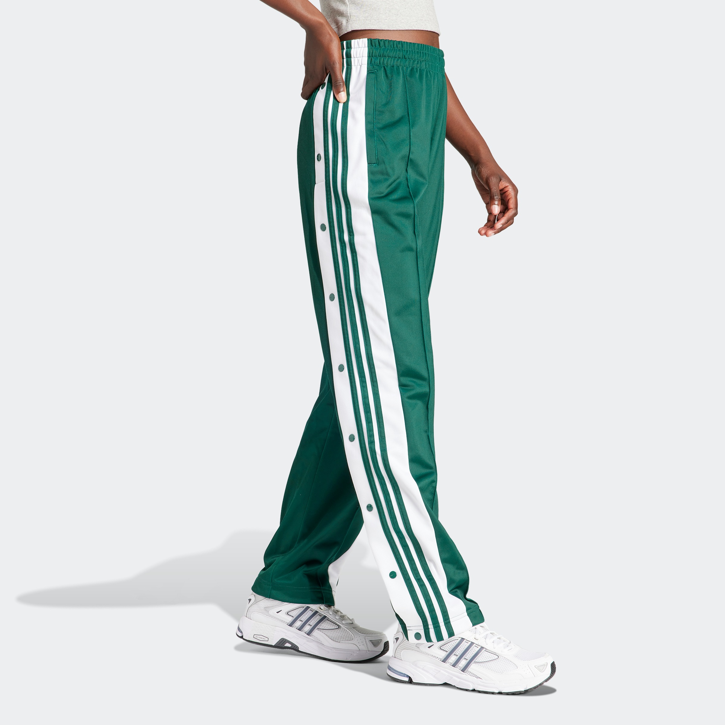 adidas Originals Sporthose "ADIBREAK PT", (1 tlg.), Knopfhose, Knopfleiste günstig online kaufen