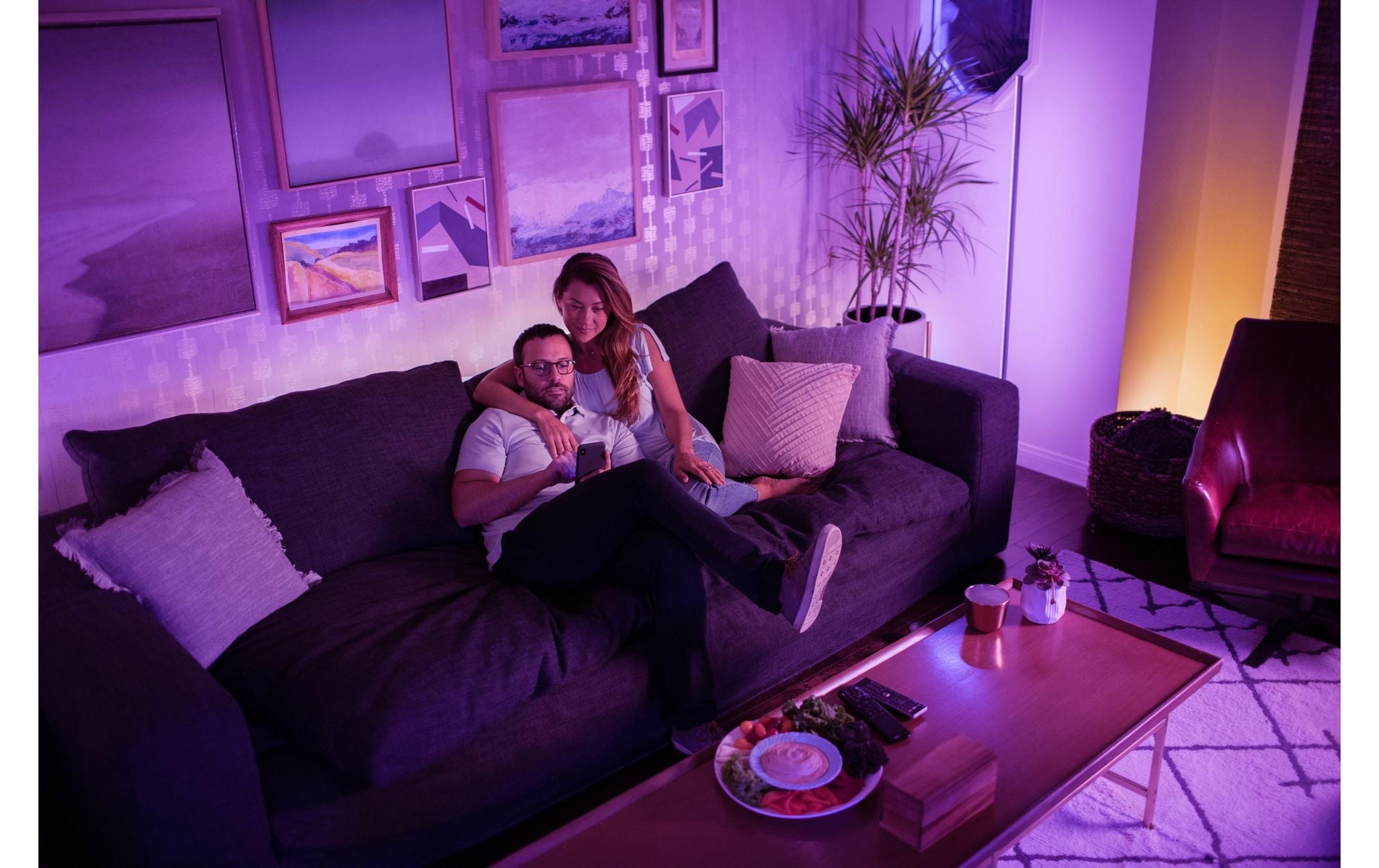 Philips Hue Pendelleuchte »Hue Tischleuchte Play« Farbwechsler