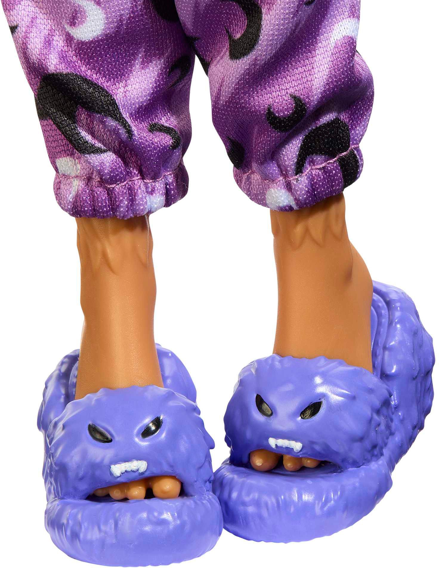 MonsterHigh™ Anziehpuppe »Creepover Clawdeen - Schaurig schöne Pyjamaparty«