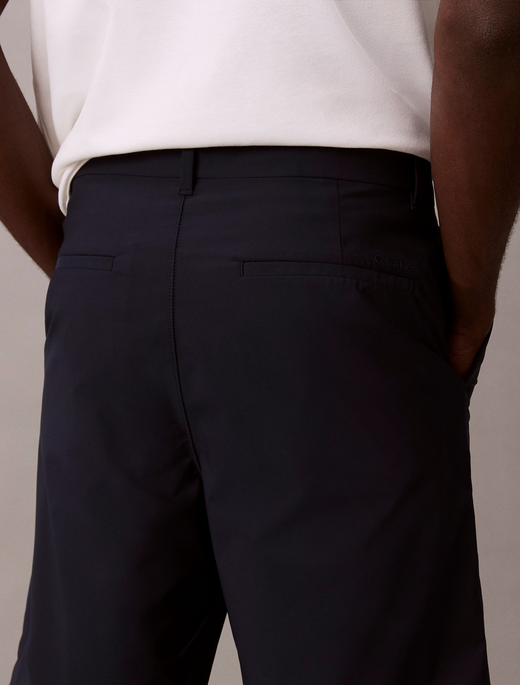 Calvin Klein Shorts "CLASSIC TECH SHORT 9 in", Mit Gürtelschlaufen günstig online kaufen