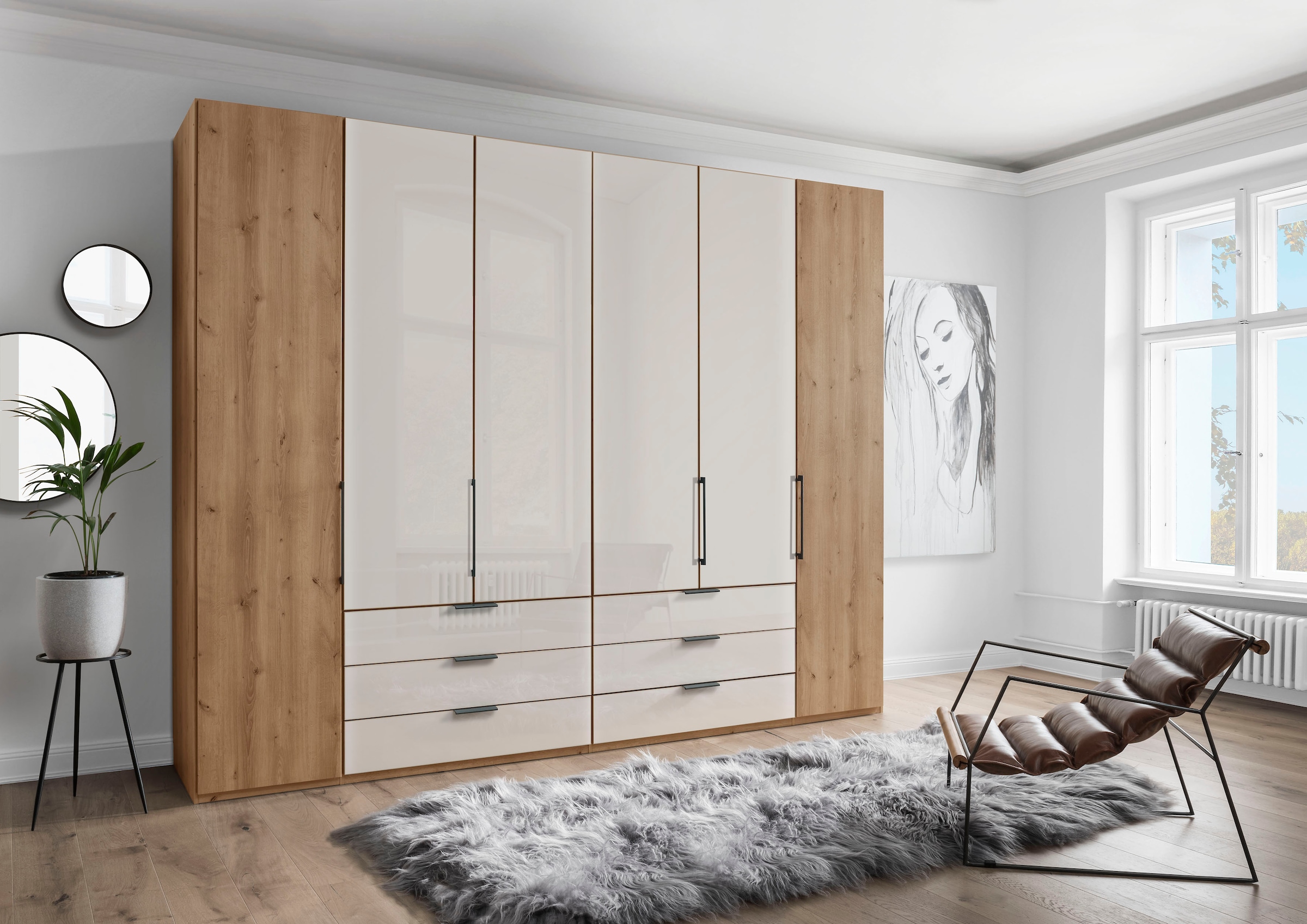 WIEMANN Kleiderschrank "Monaco" mit Teil-Glasfront sowie hochwertige Beschläge inkl. Dämpfung