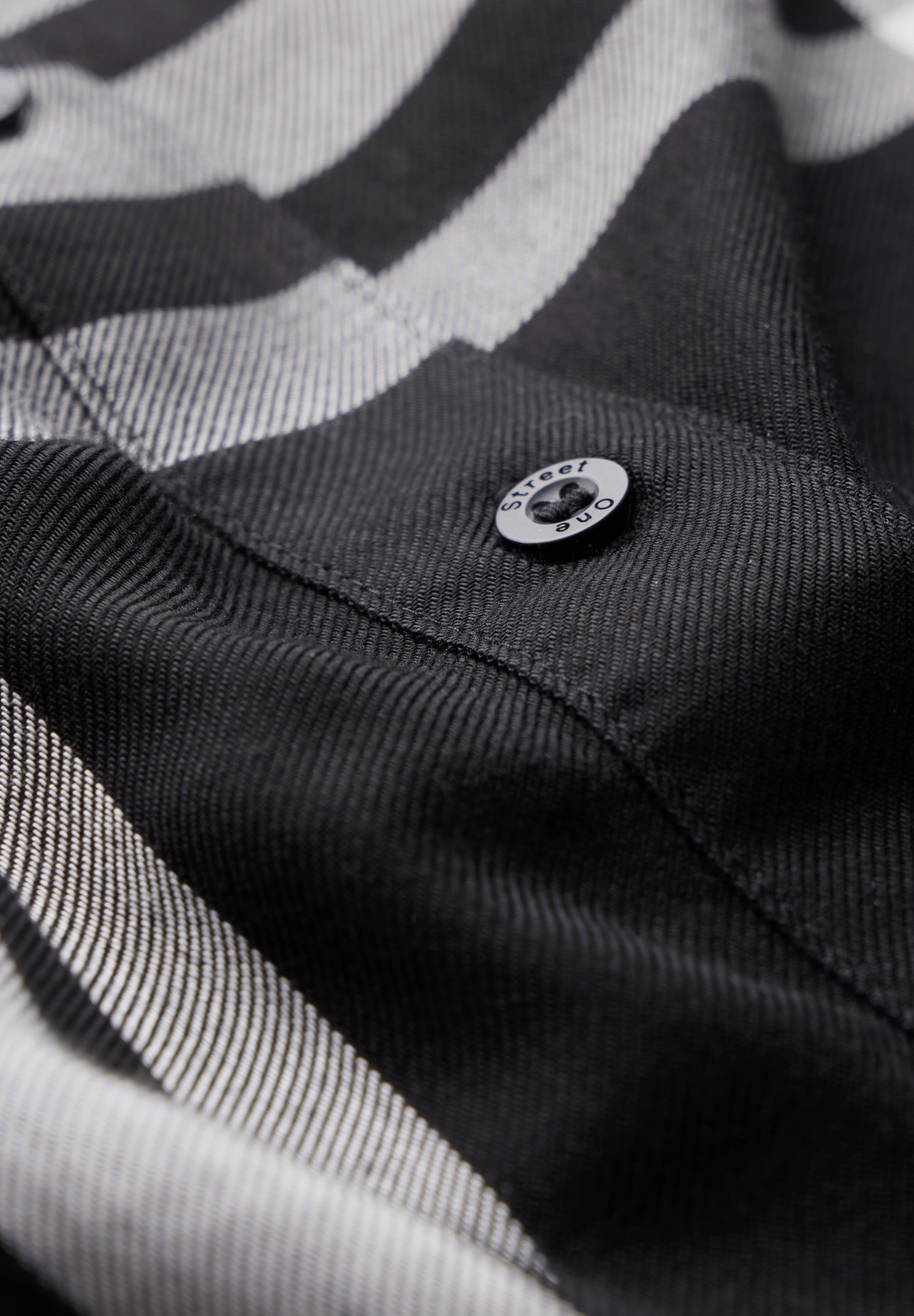 STREET ONE Longbluse, aus softer Viskose