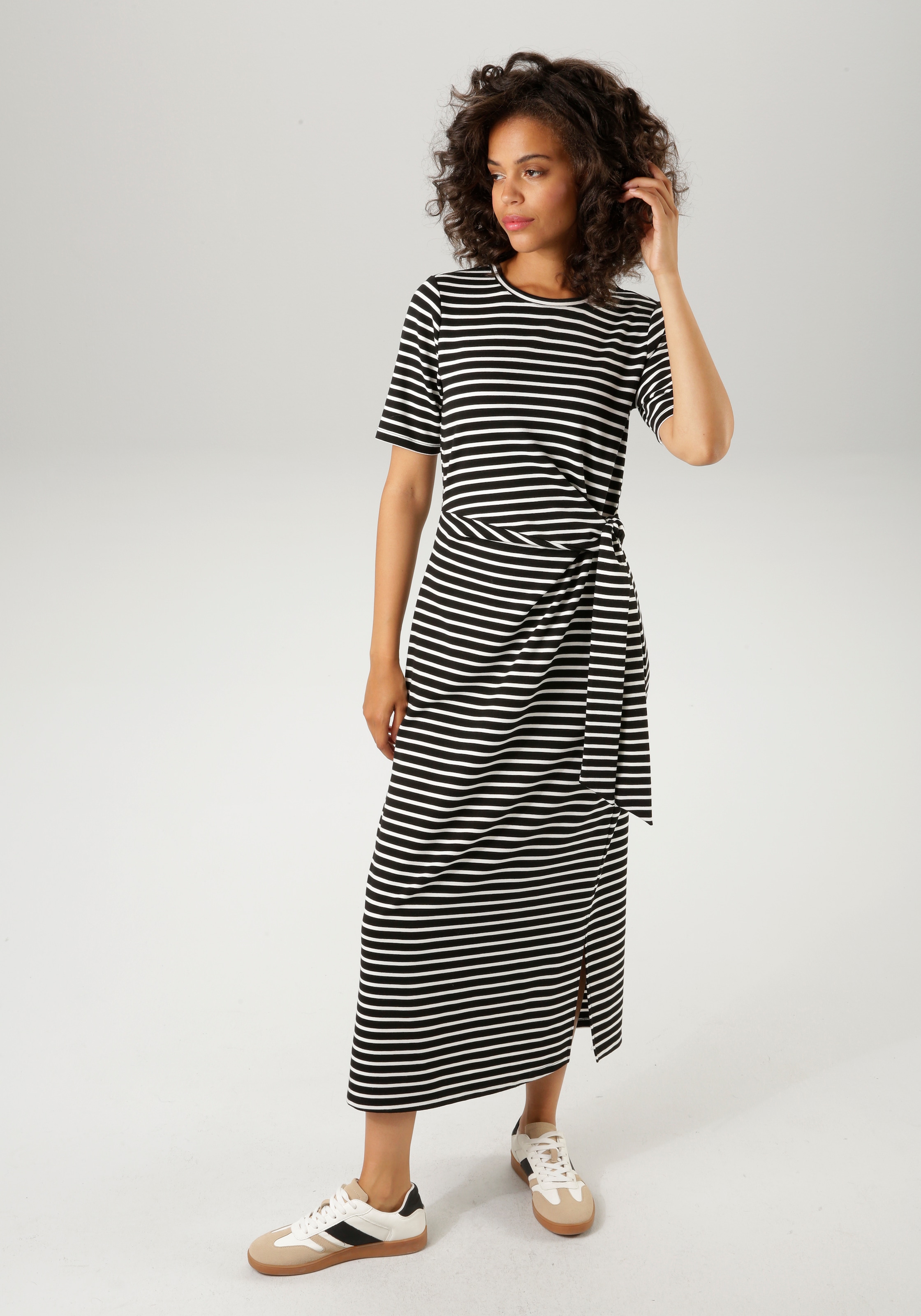 Aniston CASUAL Maxikleid, in Wickel-Optik durch seitliches Bindeband