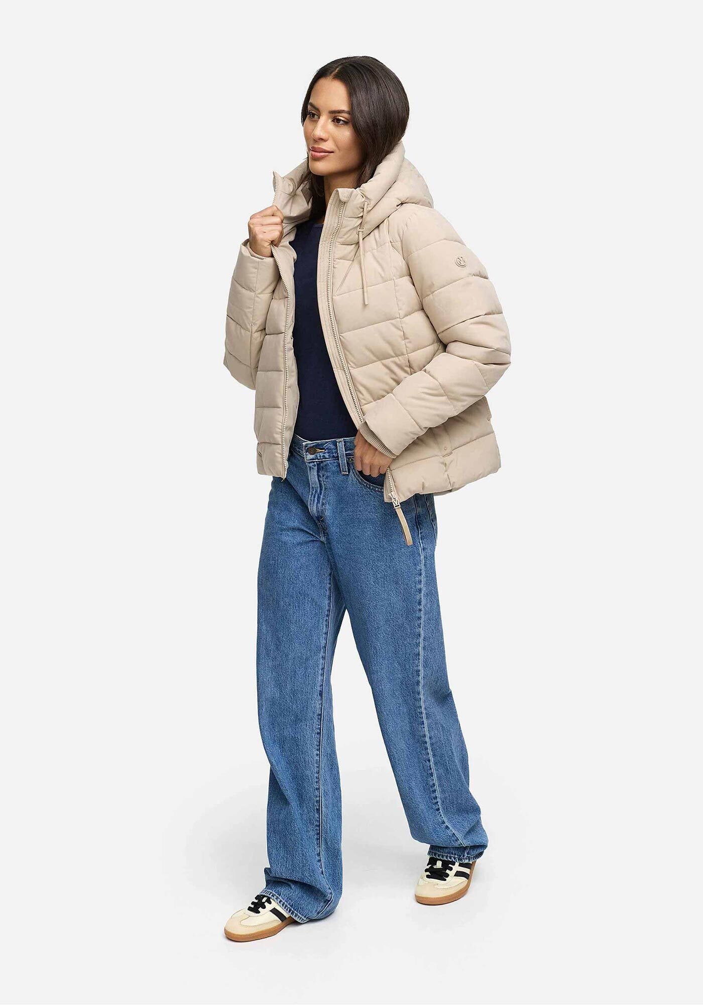 Marikoo Winterjacke »Tayenaa«, mit schmaler Steppung und extra hohem Kragen