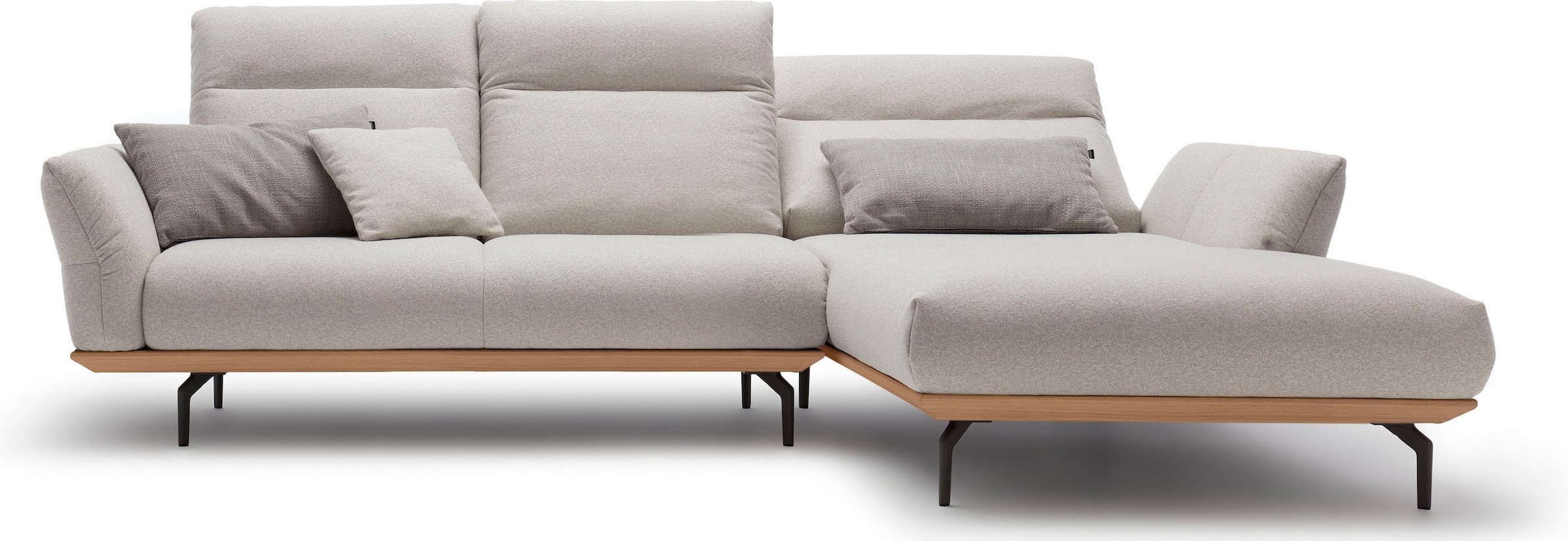 Creation BY ROLF BENZ Ecksofa »CR.460«, Sockel in Eiche, Alugussfüße in umbragrau, Breite 298 cm