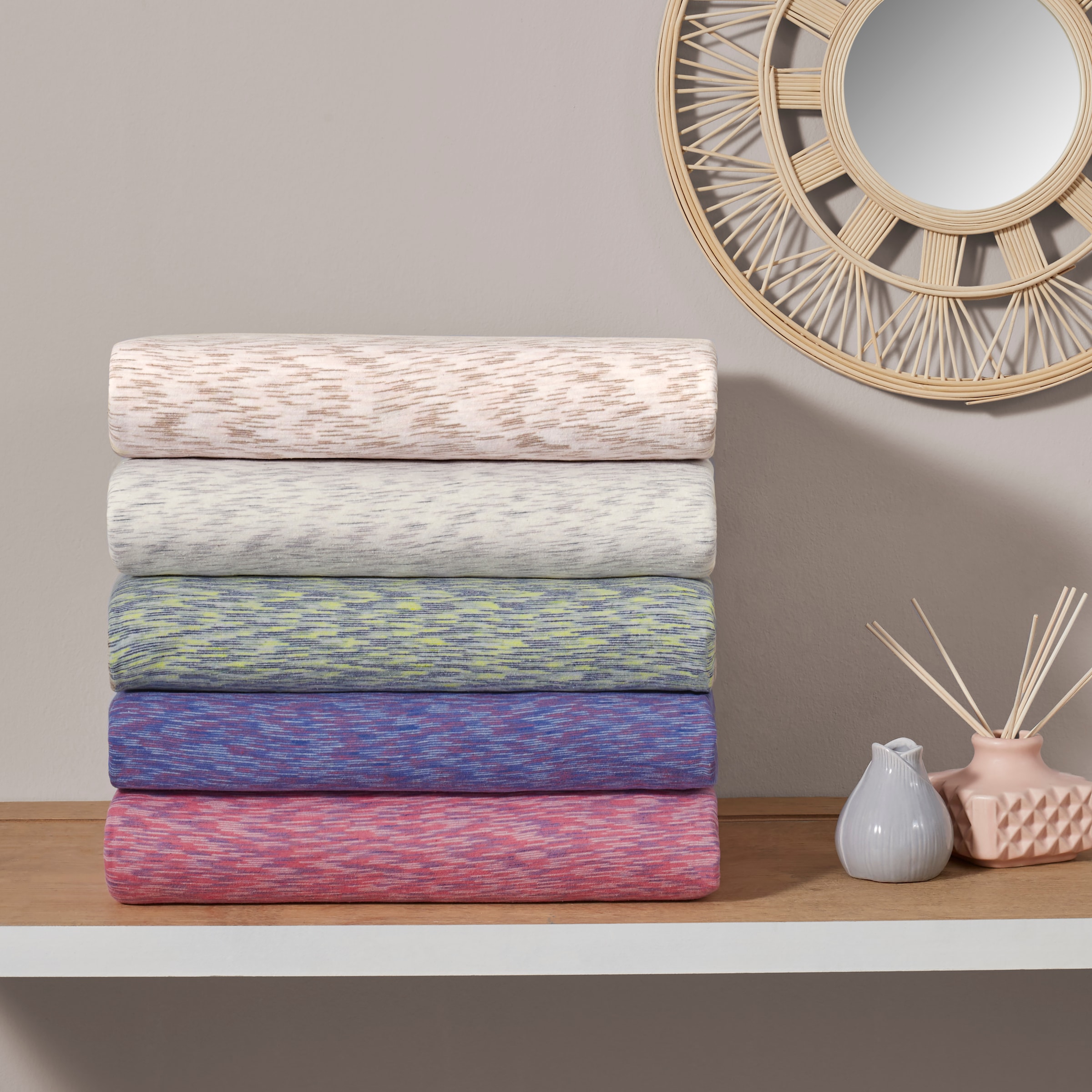 OTTO home Spannbettlaken »Strawberry in uni oder bunten Rainbow-Colors« Bettlaken für Matratzen bis 18cm Höhe, Spannbetttuch mit Baumwolle