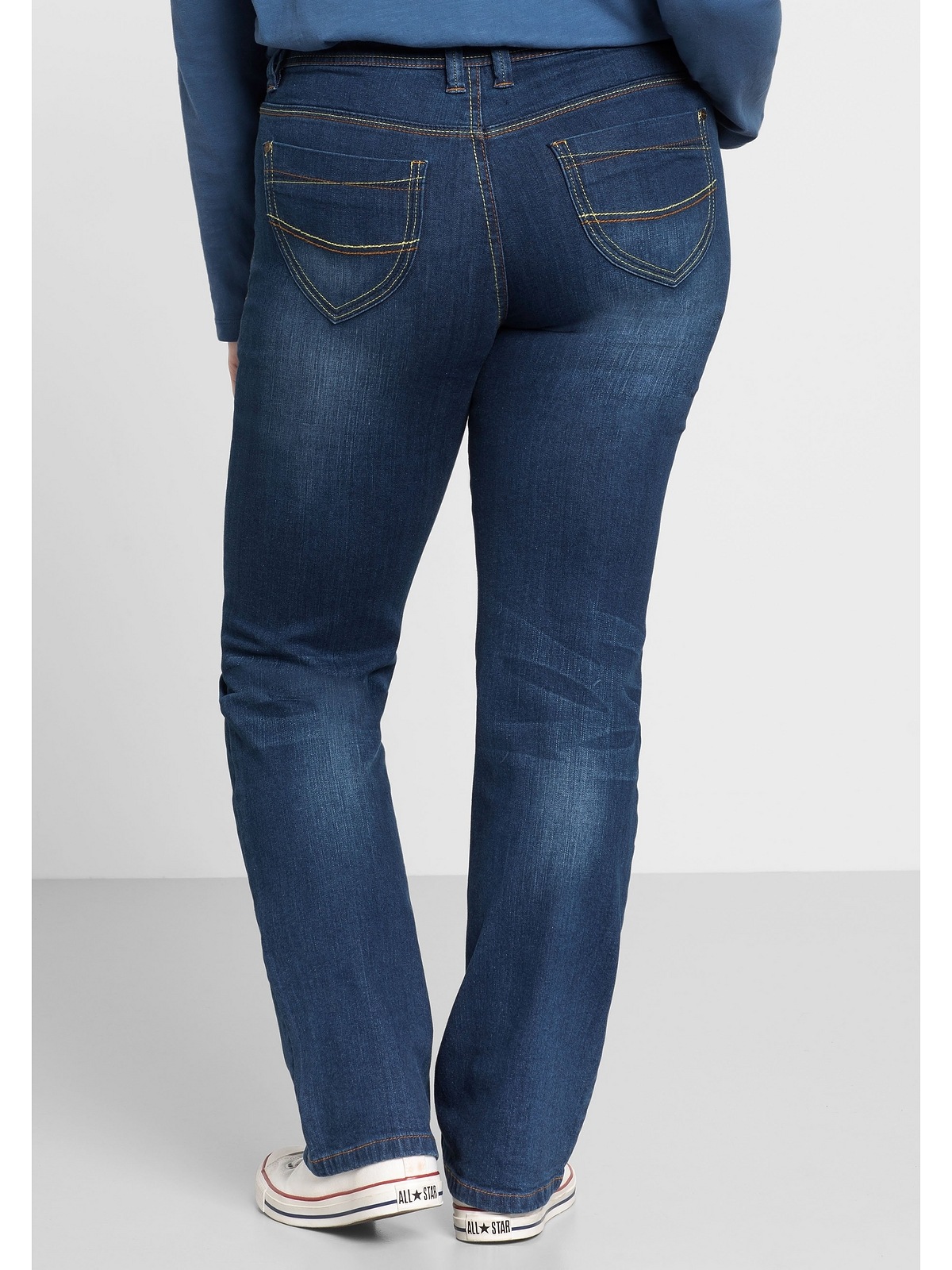 Sheego Stretch-Jeans »Große Größen«, mit gerader Beinform, individuelle Used-Effekte