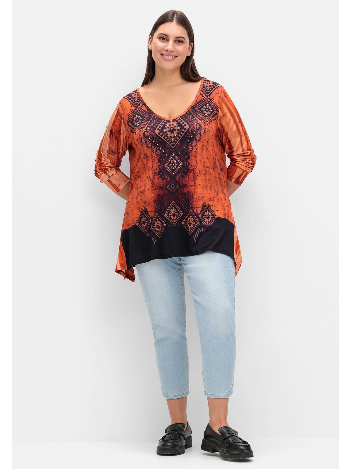 Sheego Langarmshirt »Große Größen«, im Ethno-Stil, mit Zipfelsaum