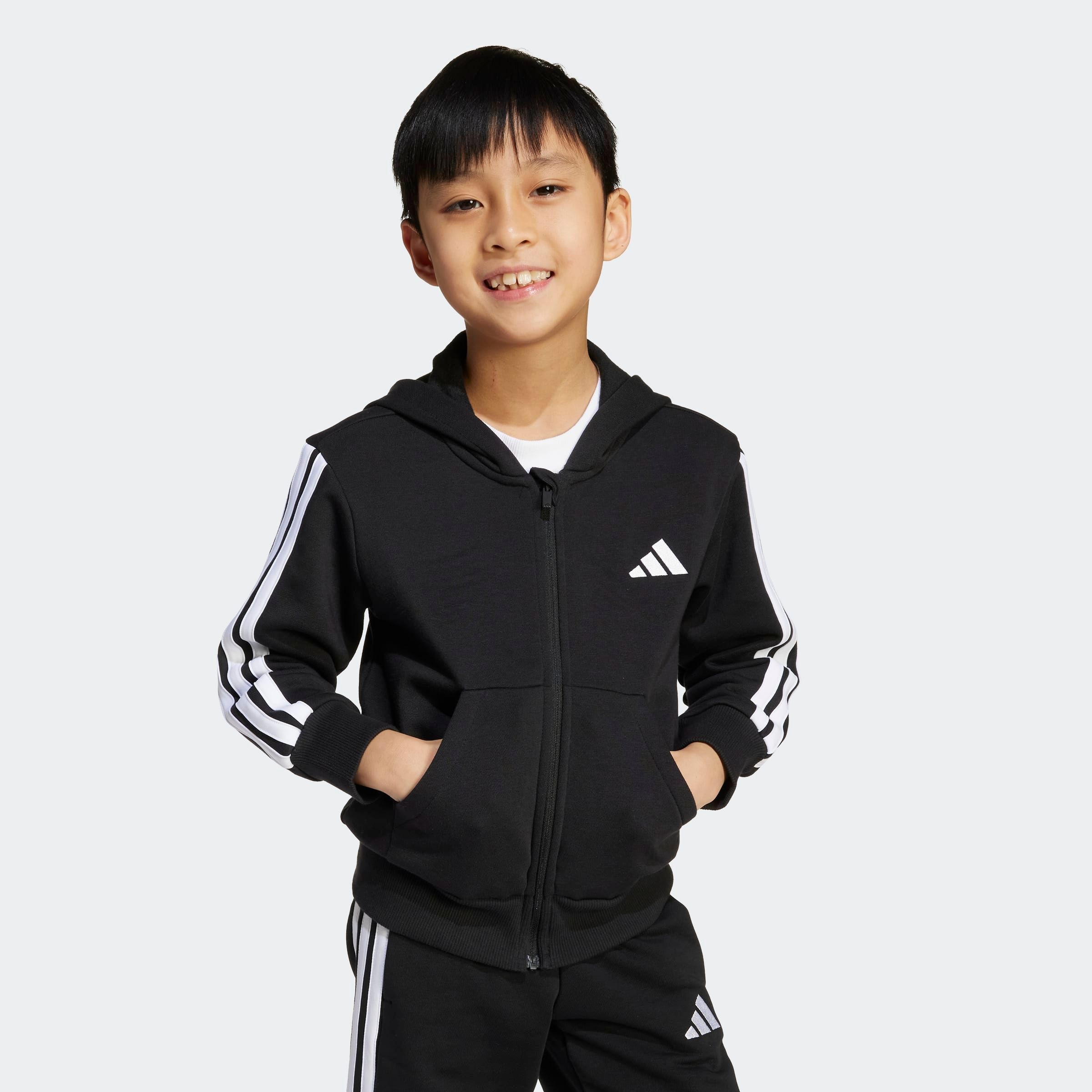 Sweatjacke ADIDAS SPORTSWEAR "ESSENTIALS KIDS", Mädchen, Gr. 110, schwarz-weiß (schwarz, weiß), Obermaterial: 70% Baumwolle, 30% Polyester, normal, angesetztes Bündchen, Sweatjacken Sweatjacke 2