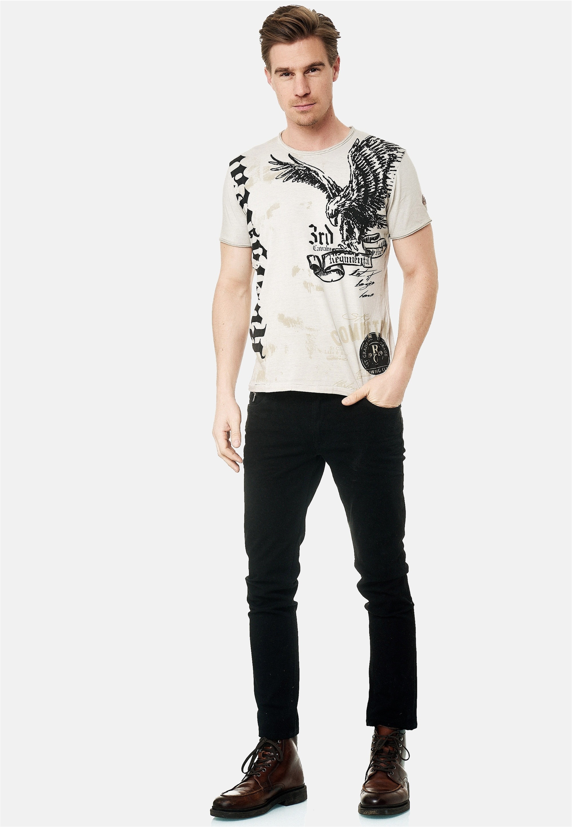 Rusty Neal T-Shirt mit Adler-Print