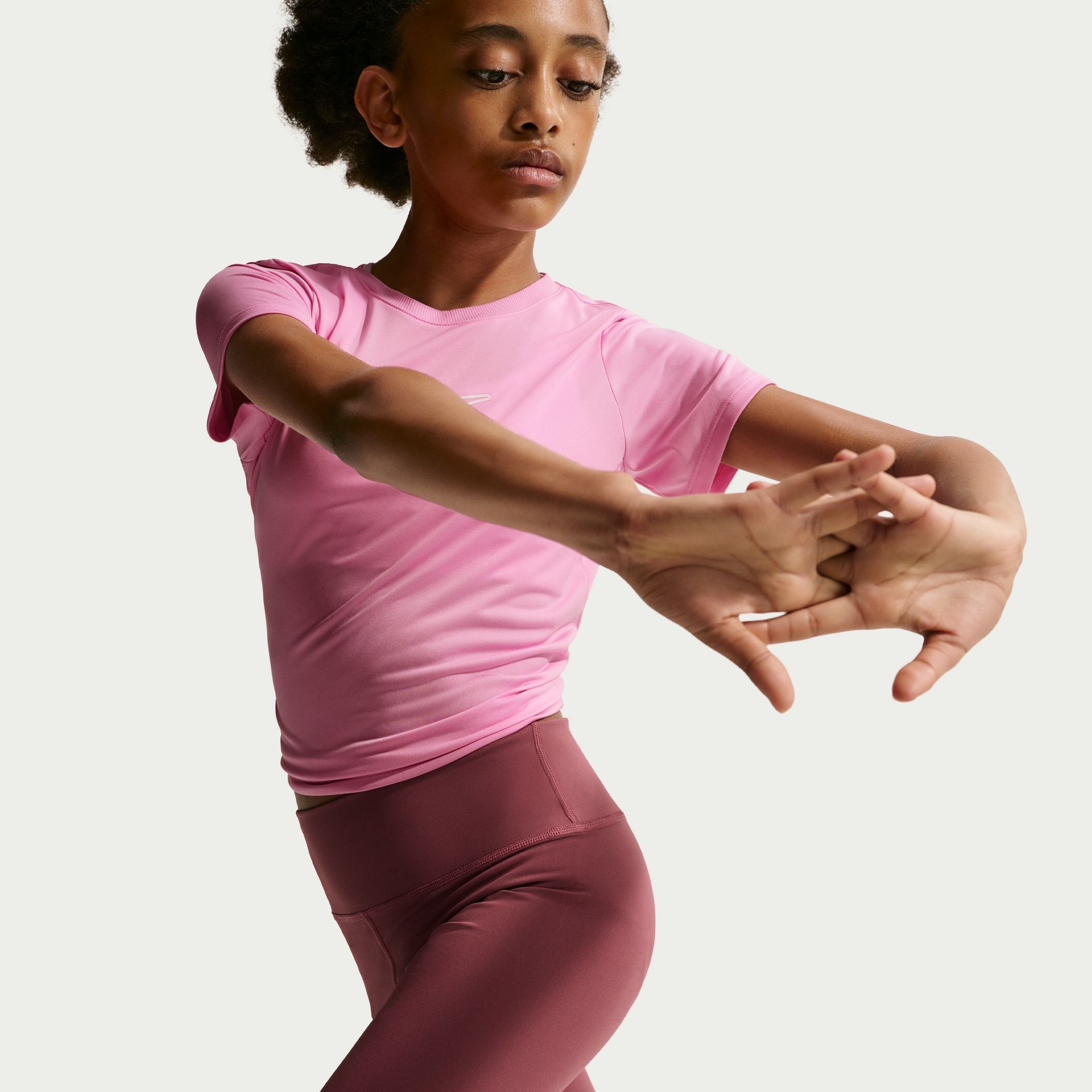 Nike Shorts »Nike One Big Kids' (Girls') Dri-FIT 5" Biker Shorts«  weiches, elastisches Material, schweißableitende Technologie