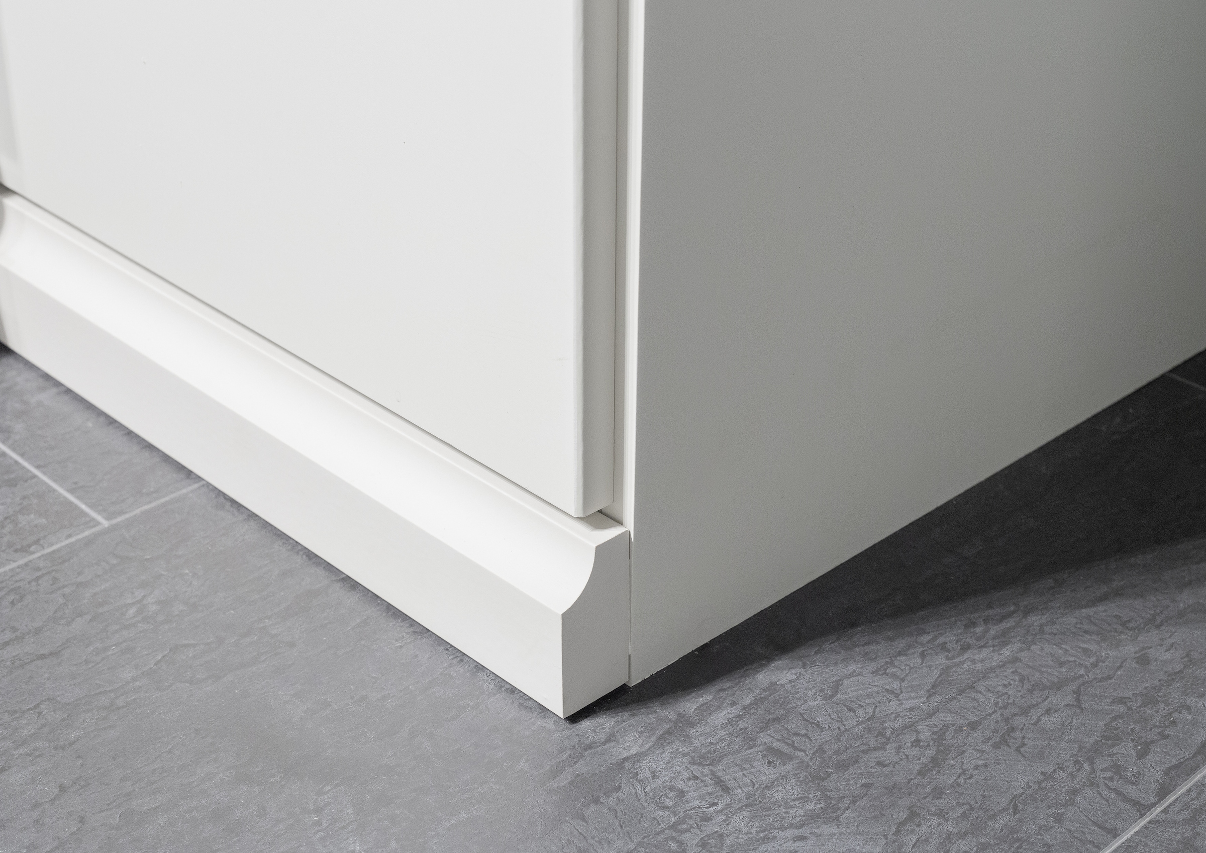 rauch Jugendzimmer-Set »Marlene«, (Set, 4 tlg., in 3 verschiedenen Ausstattungen BASIC/CLASSIC/PREMIUM), erhältlich in verschiedenen Bett- und Schrank-Breiten MADE IN GERMANY