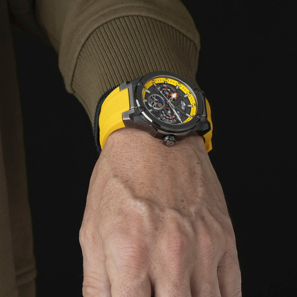 Lotus Multifunktionsuhr »Vortex«, Quarzuhr, Armbanduhr, Herrenuhr, Kautschukarmband, Datum, Mondphase