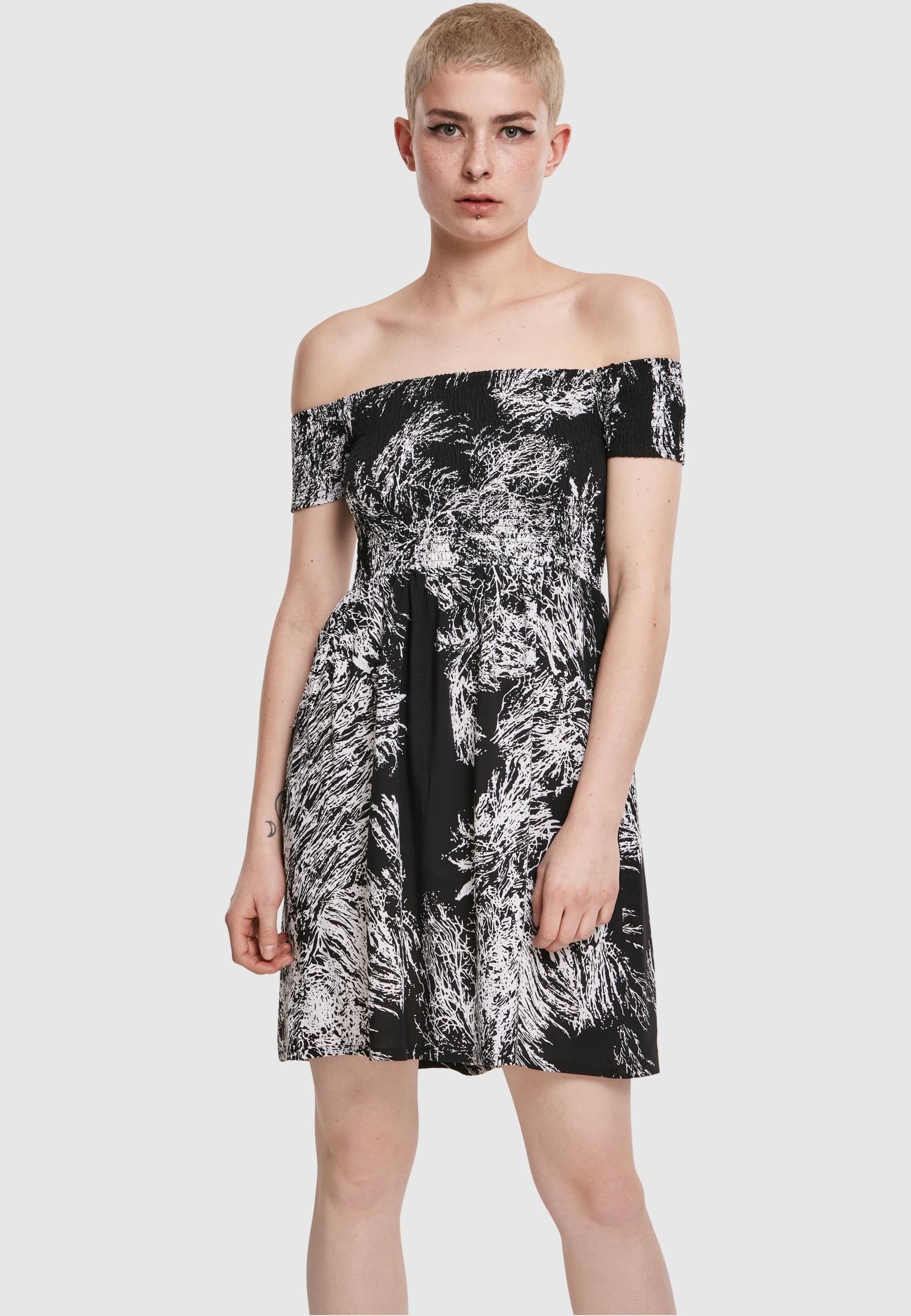 URBAN CLASSICS Shirtkleid »Urban Classics Damen Ladies Smoked Off Shoulder Dress«, (1 tlg.)