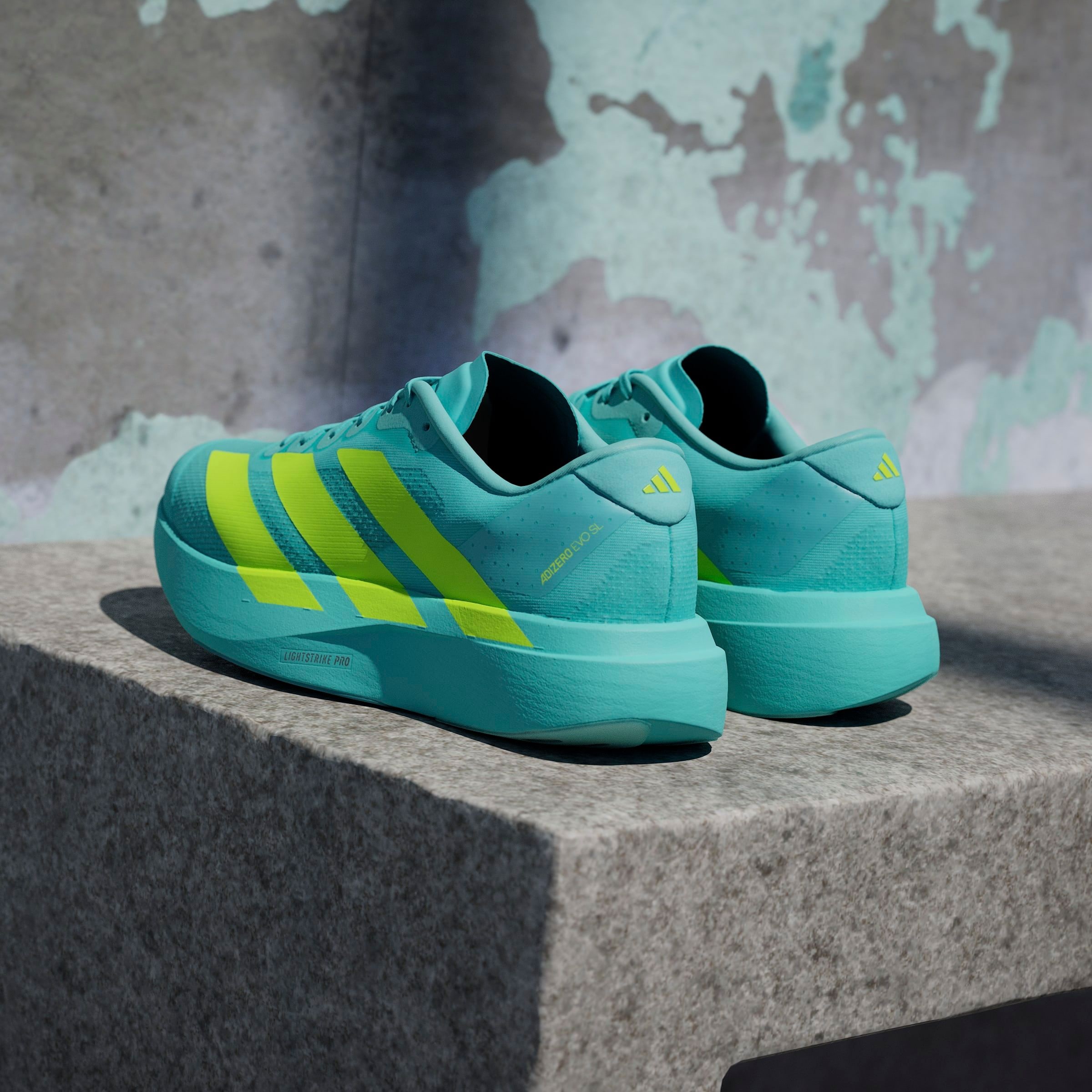 adidas Performance Laufschuh »ADIZERO EVO SL«, angelehnt an das Design vom Adios Pro Evo