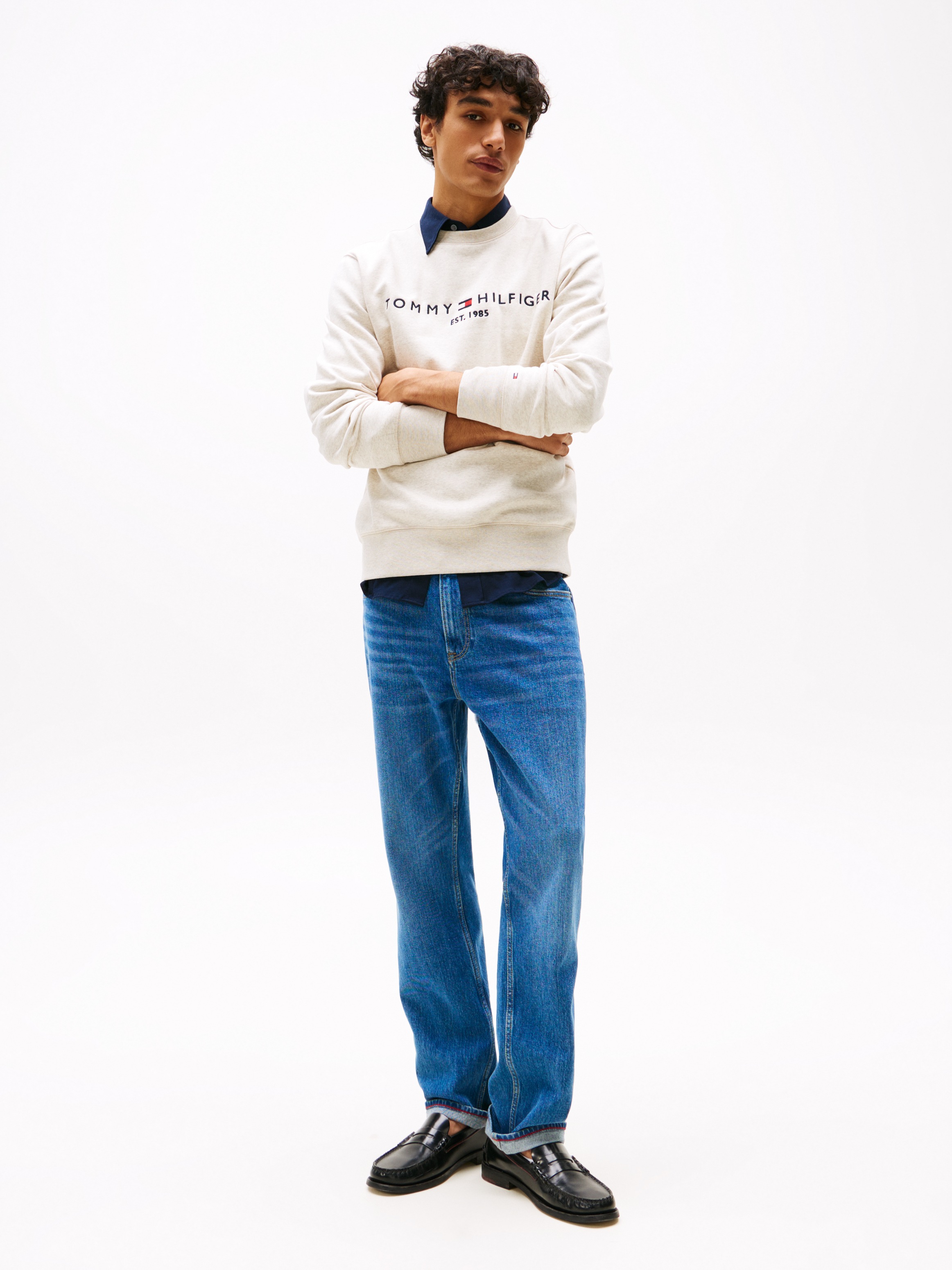 Tommy Hilfiger Sweatshirt "TOMMY LOGO SWEATSHIRT mit Rundhals und Stickerei günstig online kaufen