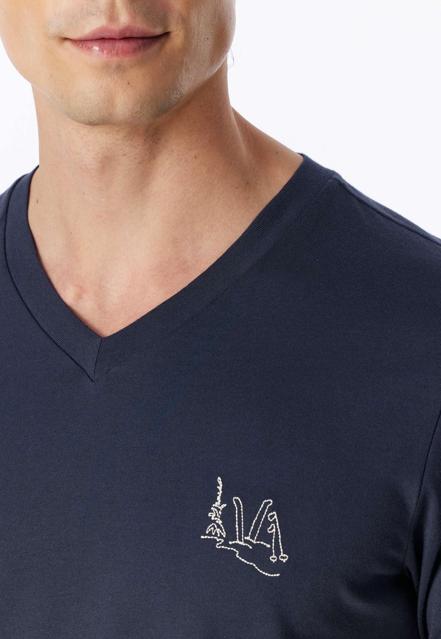 Schiesser Pyjama »Family« 0, 2 mit V-Ausschnitt, Hose mit Allover-Print