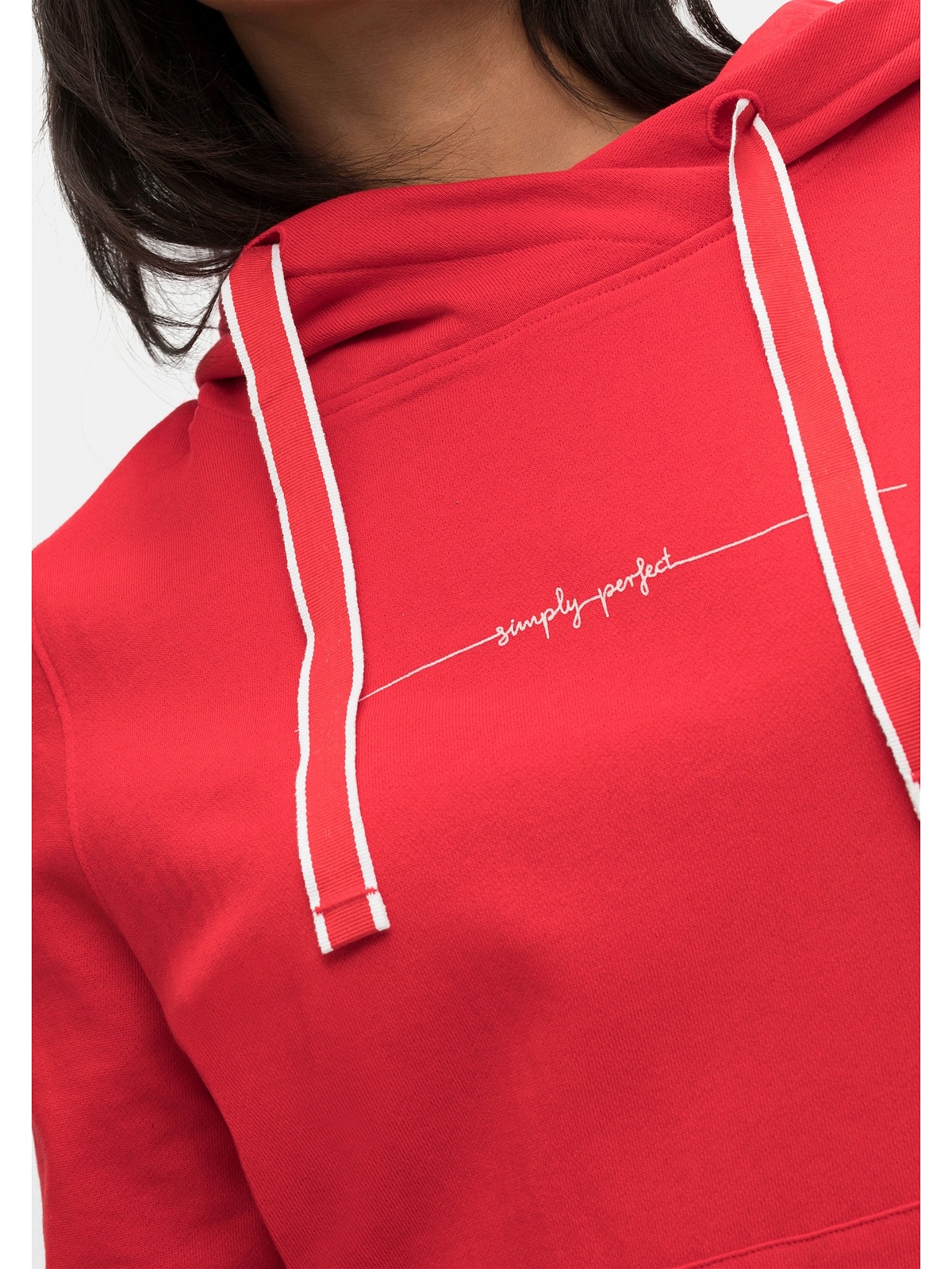 Sheego Kapuzensweatshirt »Große BAUR mit | Größen«, bestellen Wordingprint kleinem
