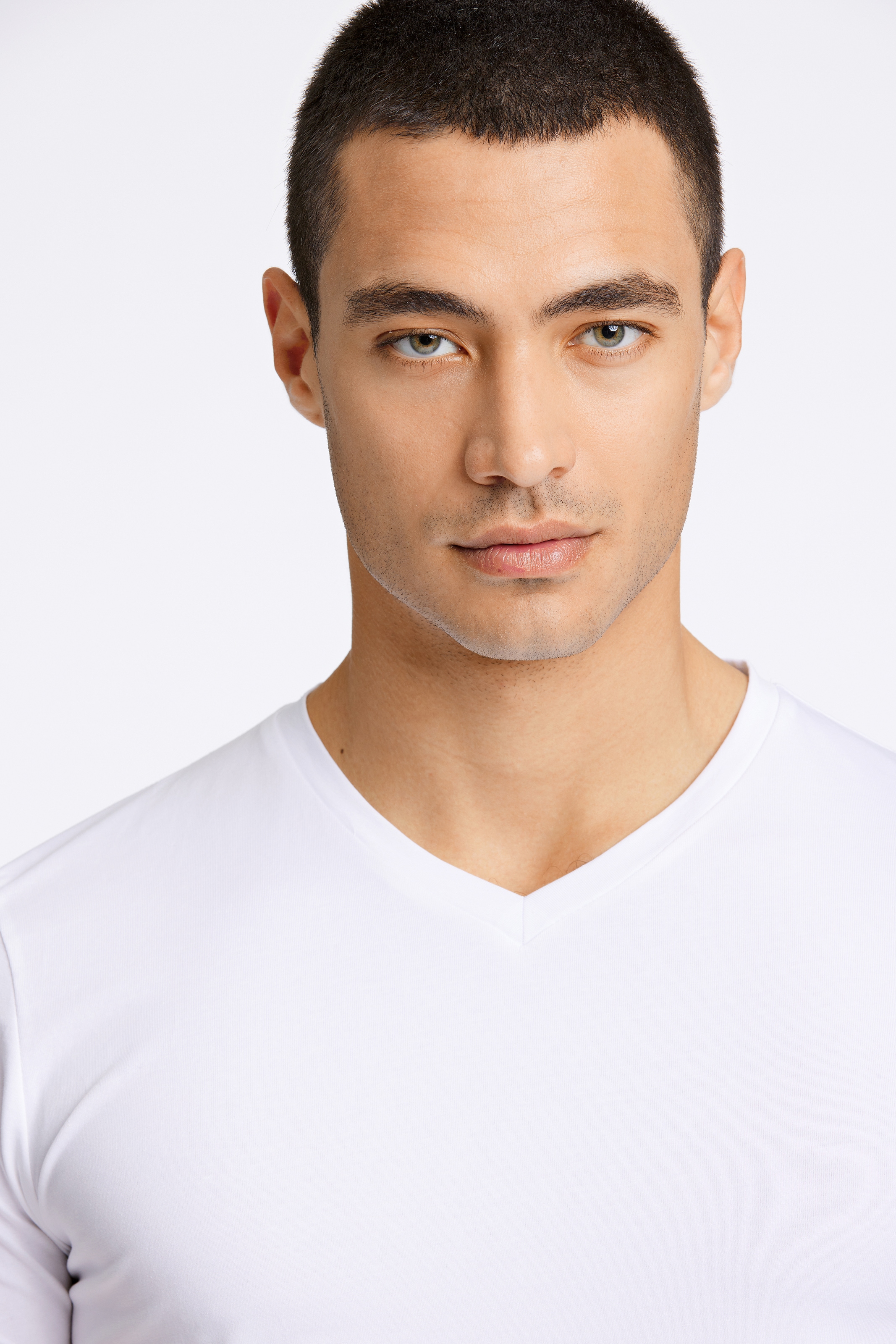 LINDBERGH T-Shirt, mit V-Ausschnitt