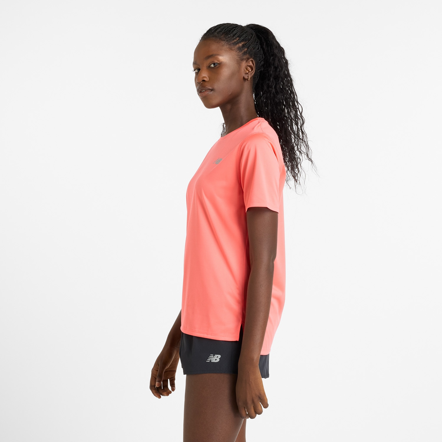 New Balance Laufshirt »Sport Essentials T-Shirt«, mit Markenlogo