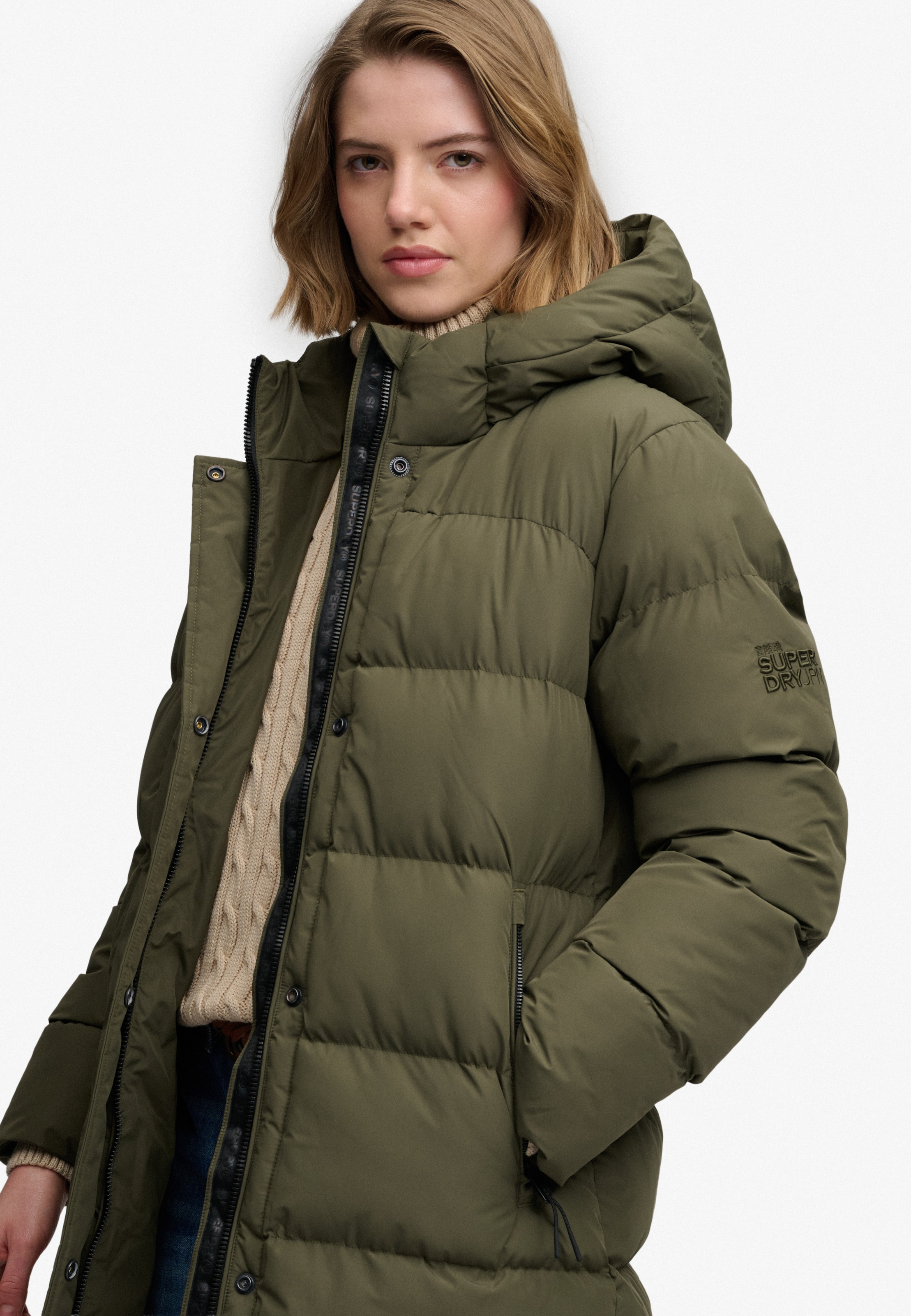 Superdry Steppjacke »HOODED SPORTS PUFFER MID JKT« Kunstfaser, relaxed fit