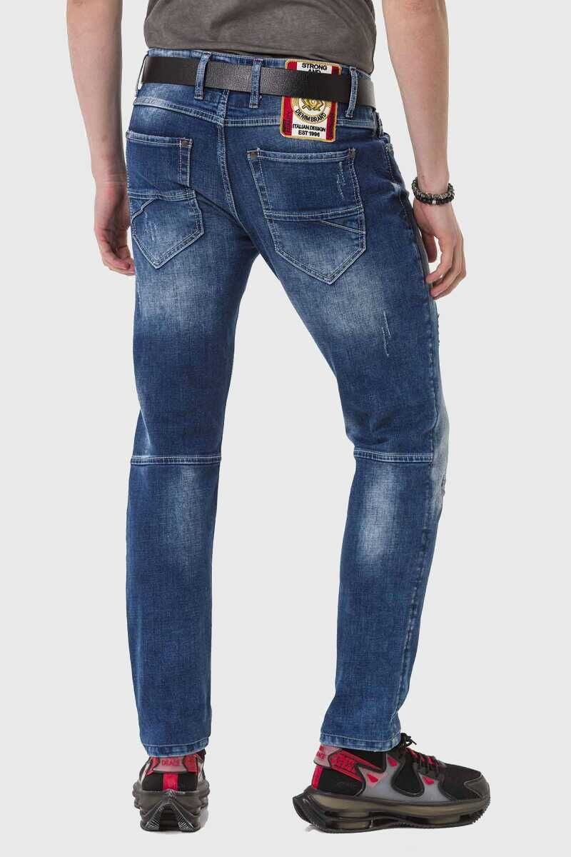 Cipo & Baxx 5-Pocket-Jeans »Hose«, mit modischen Applikationen