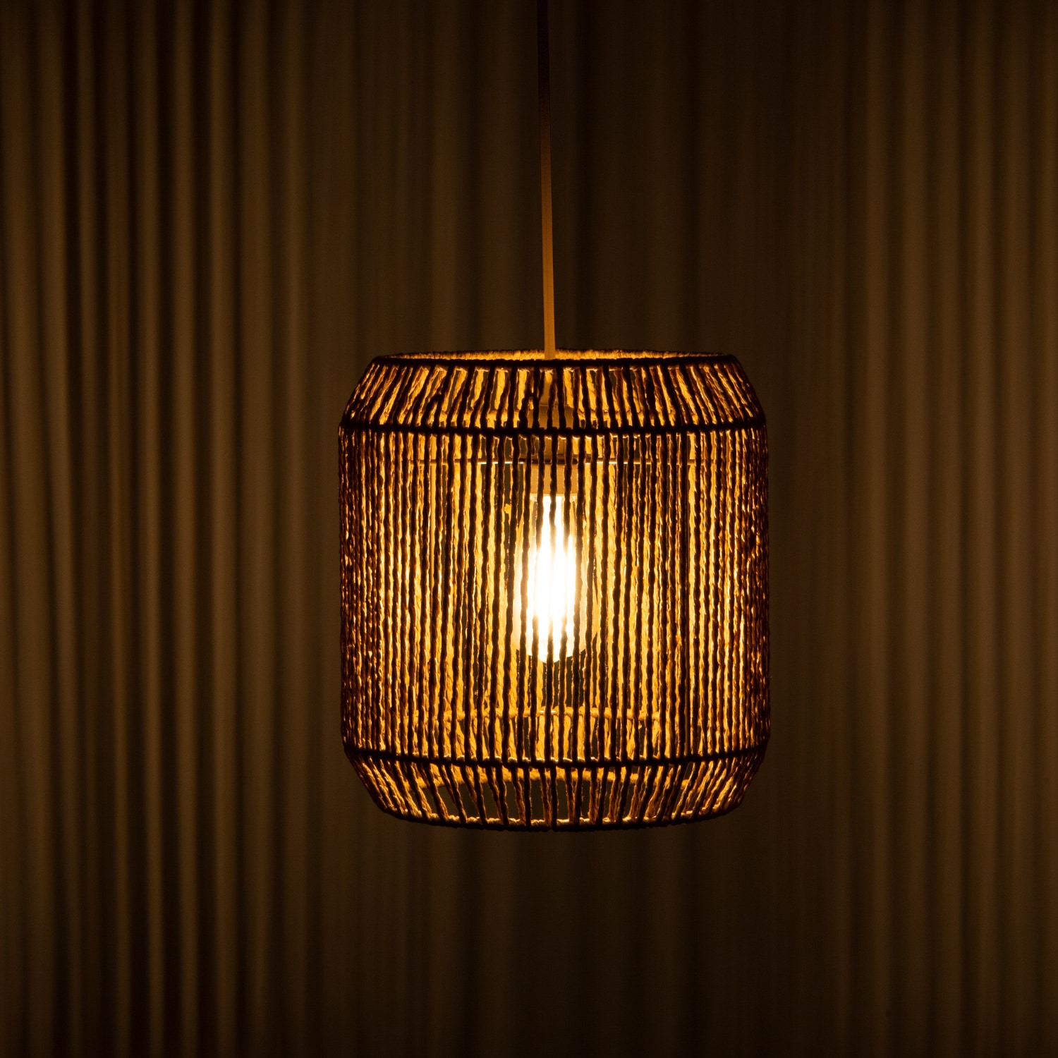 Paco Home Pendelleuchte »Pedro«, 1 flammig, Leuchtmittel E27 | ohne Leuchtmittel, Deckenlampe aus Aluminium und Papier, Ø Schirm ca. 28 cm, Fassung E27