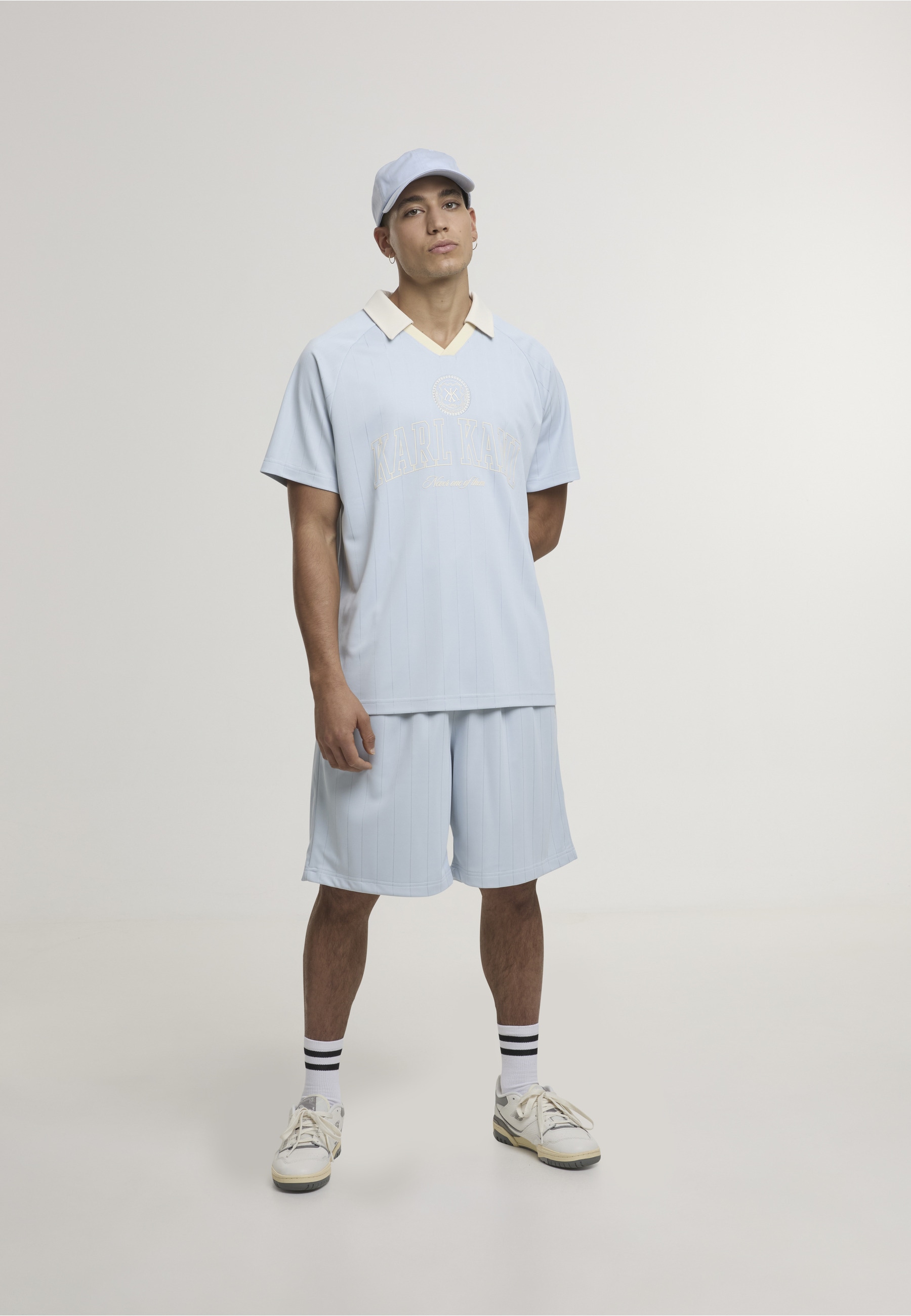 Karl Kani T-Shirt »Karl Kani Heritage Emblem Shadow Pinstripe Soccer Jersey« 1