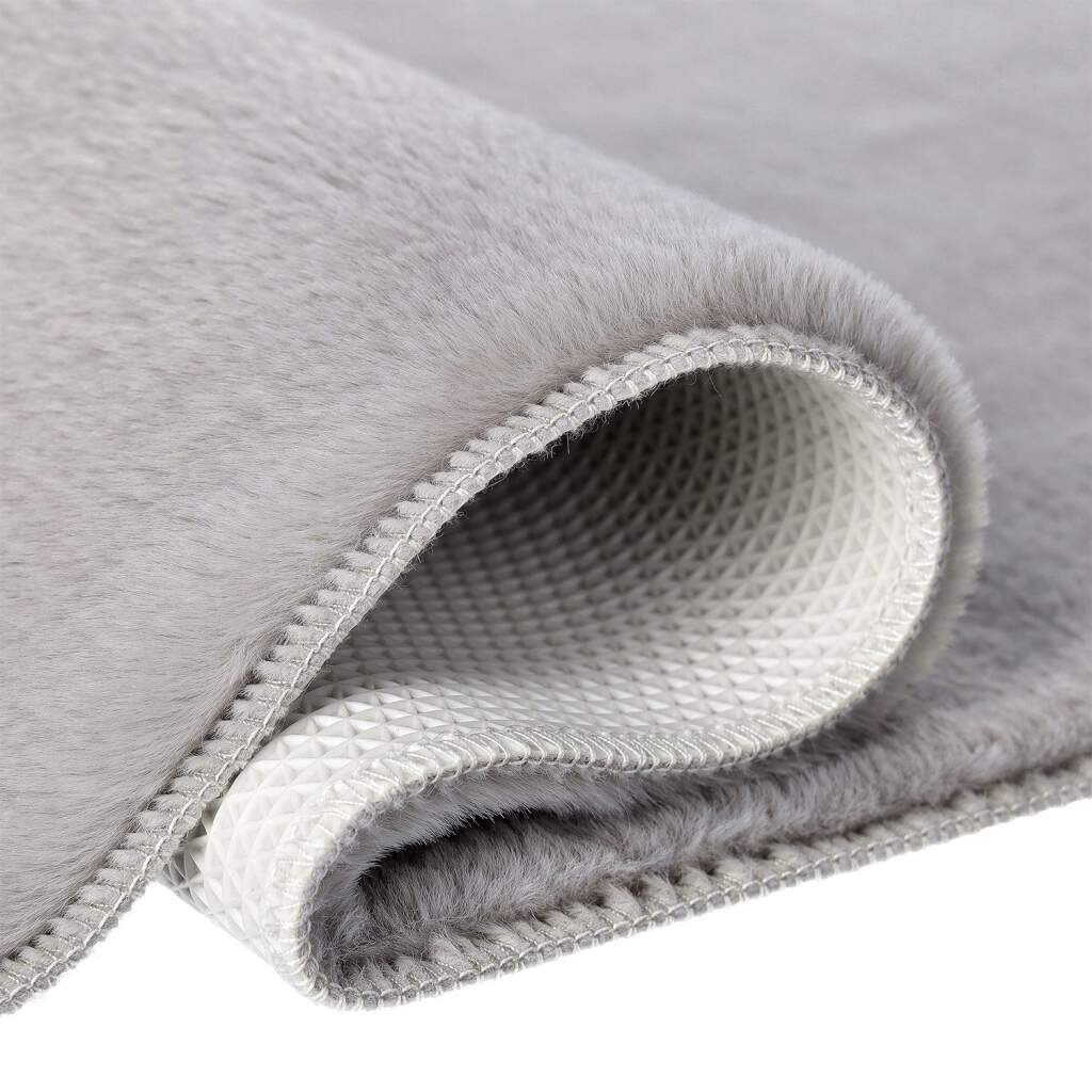 Carpet City Badematte »Topia Mats, Badteppich uni«, Höhe 14 mm, rutschhemmend beschichtet, strapazierfähig, Hochflor, Kaninchen Haptik, Polyester, Badezimmerteppich, waschbar