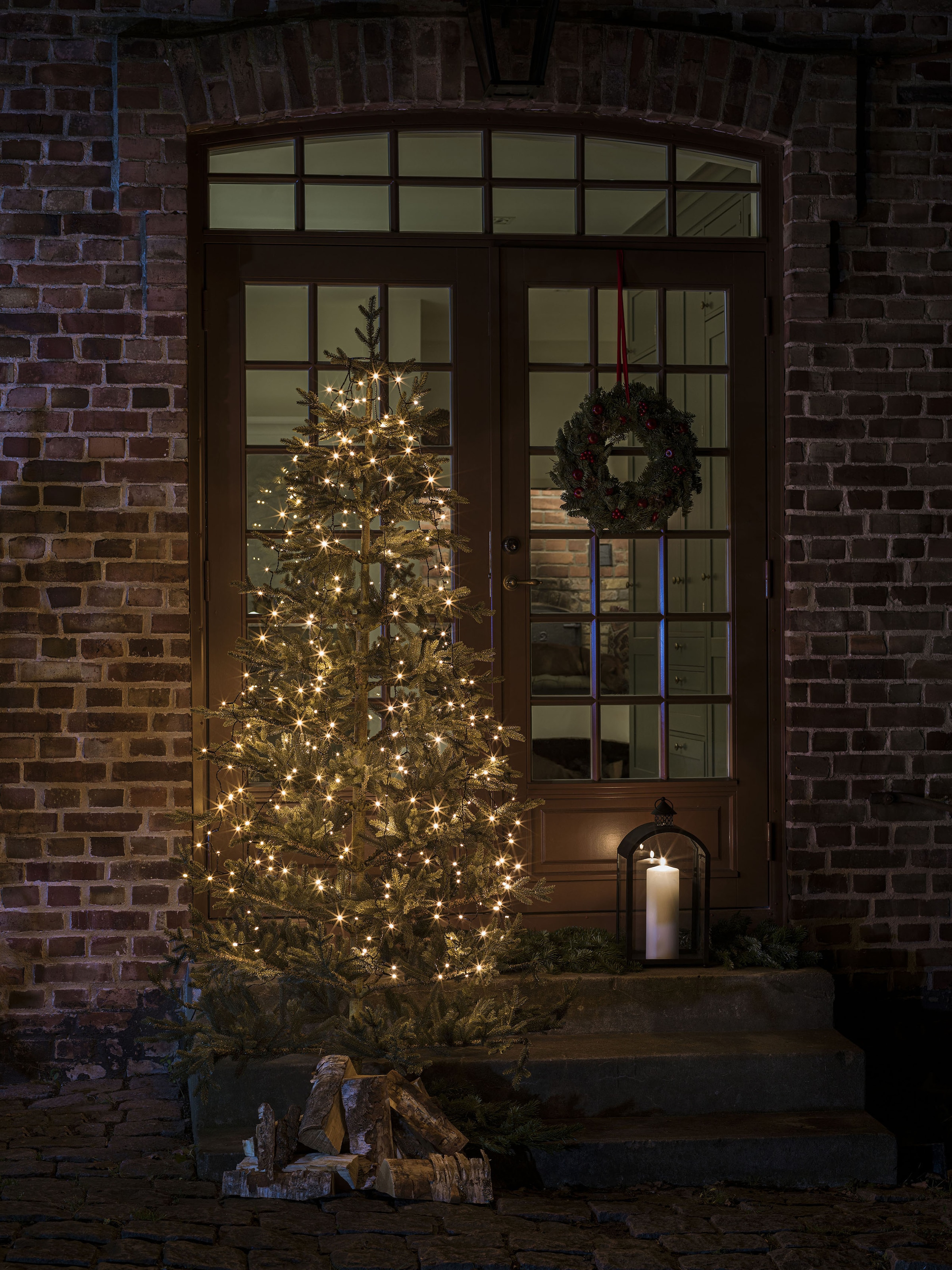 KONSTSMIDE LED-Baummantel "Weihnachtsdeko aussen, Christbaumschmuck", Dioden 270 Stk. Flammen 270 Stk., Gesamtlänge 11,8m, schwarz, Lichterketten,