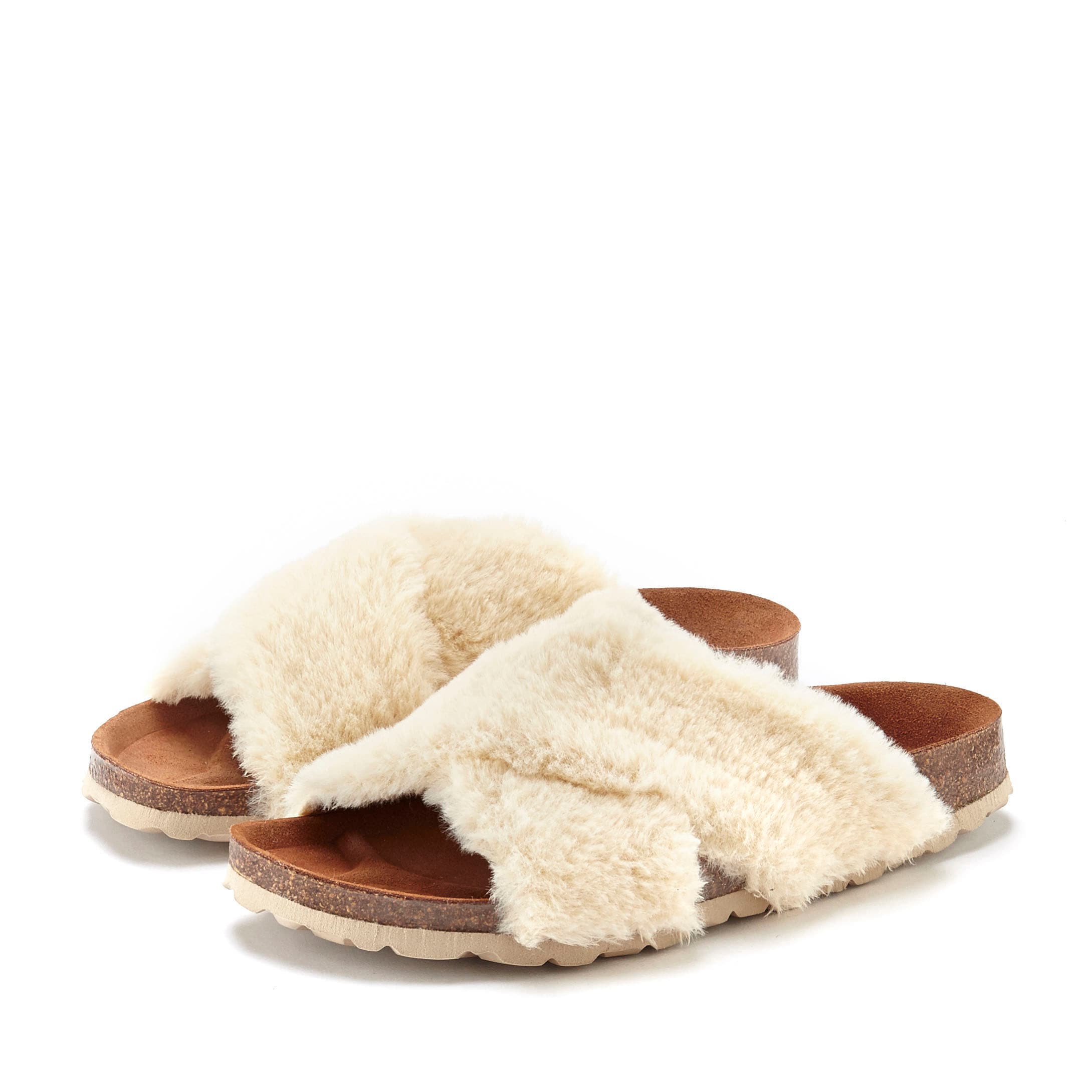 LASCANA Pantolette »Hausschuh, Mule, Sandale, offener Schuh,«, mit Korkfußbett und Fellimitat