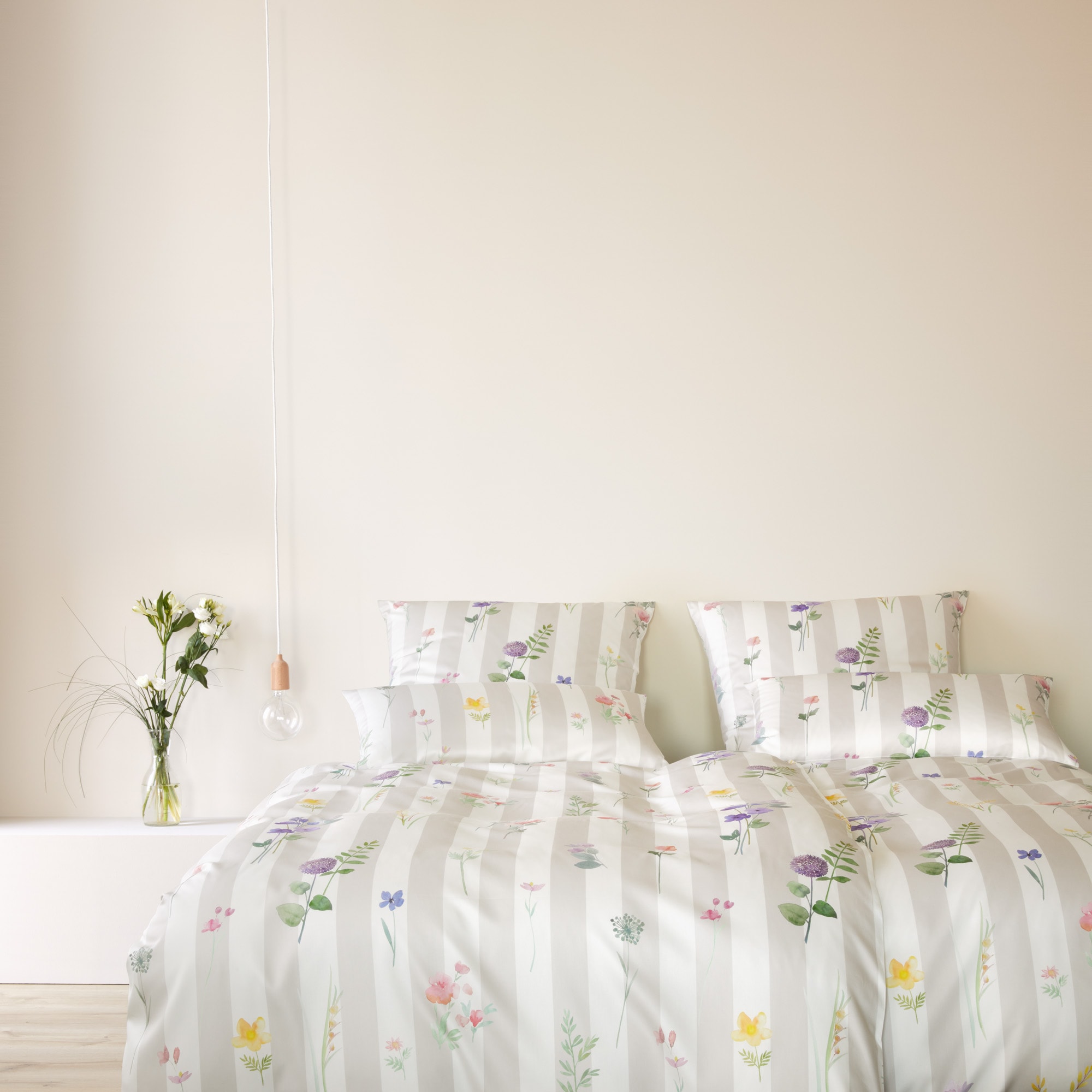 Elegante Bettwäsche "Flowerstripe" 2 angenehmes Hautgefühl