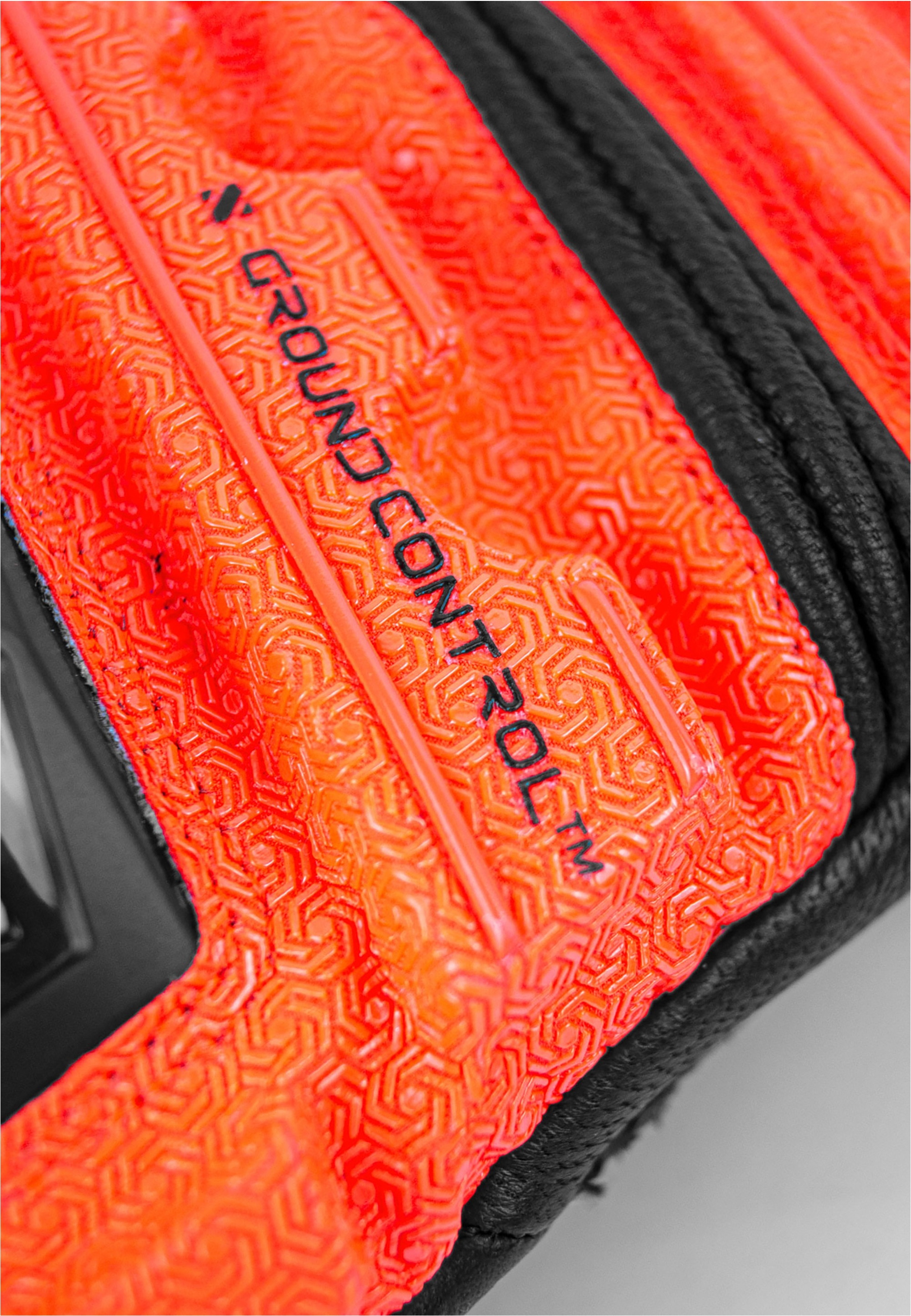 Reusch Fäustlinge »Worldcup Warrior«, mit eingearbeitetem Fingerfutter