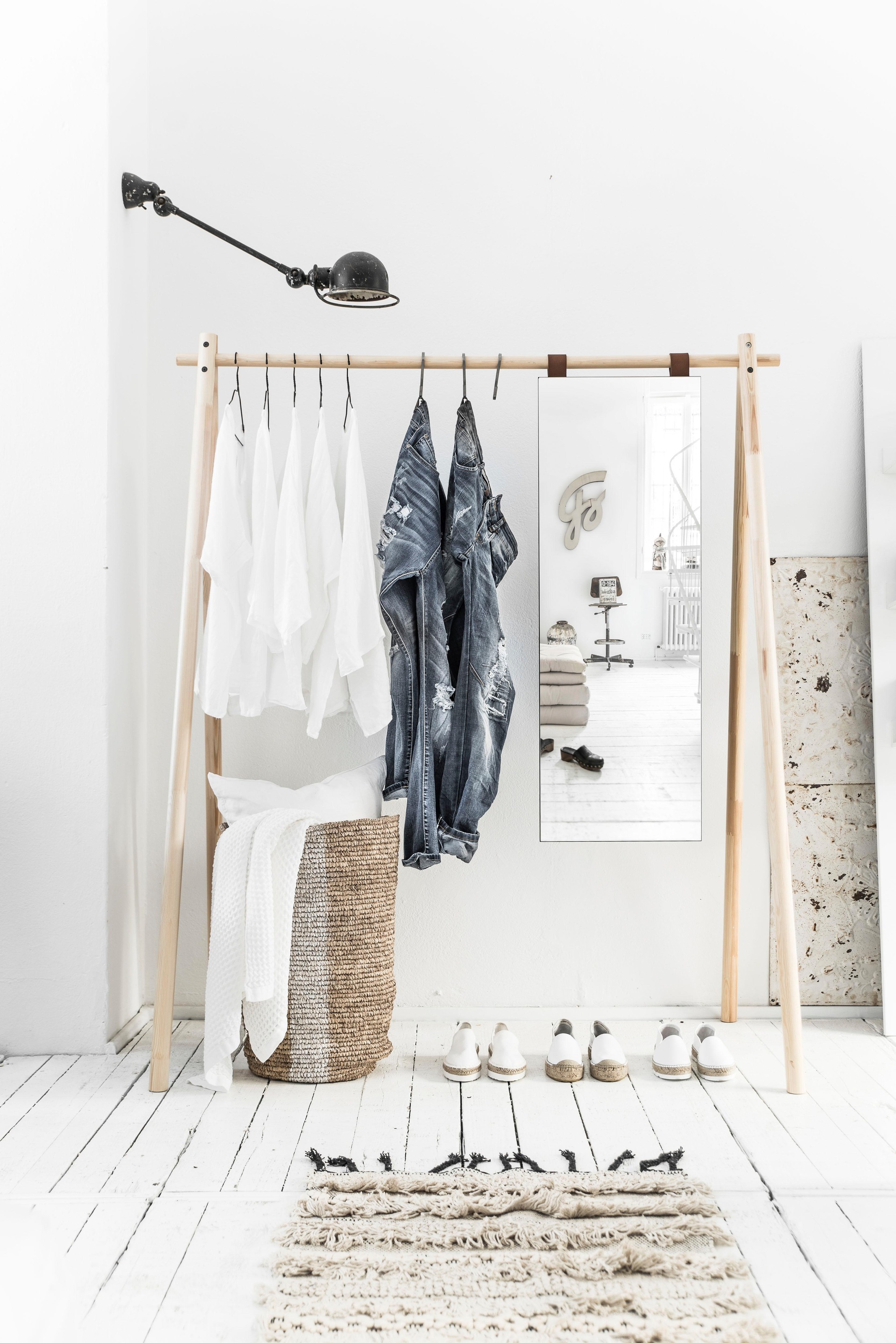 Karup Design Garderobenständer »Hongi«, Aus FSC®-zertifiziertem Kiefernholz, 75 cm breit