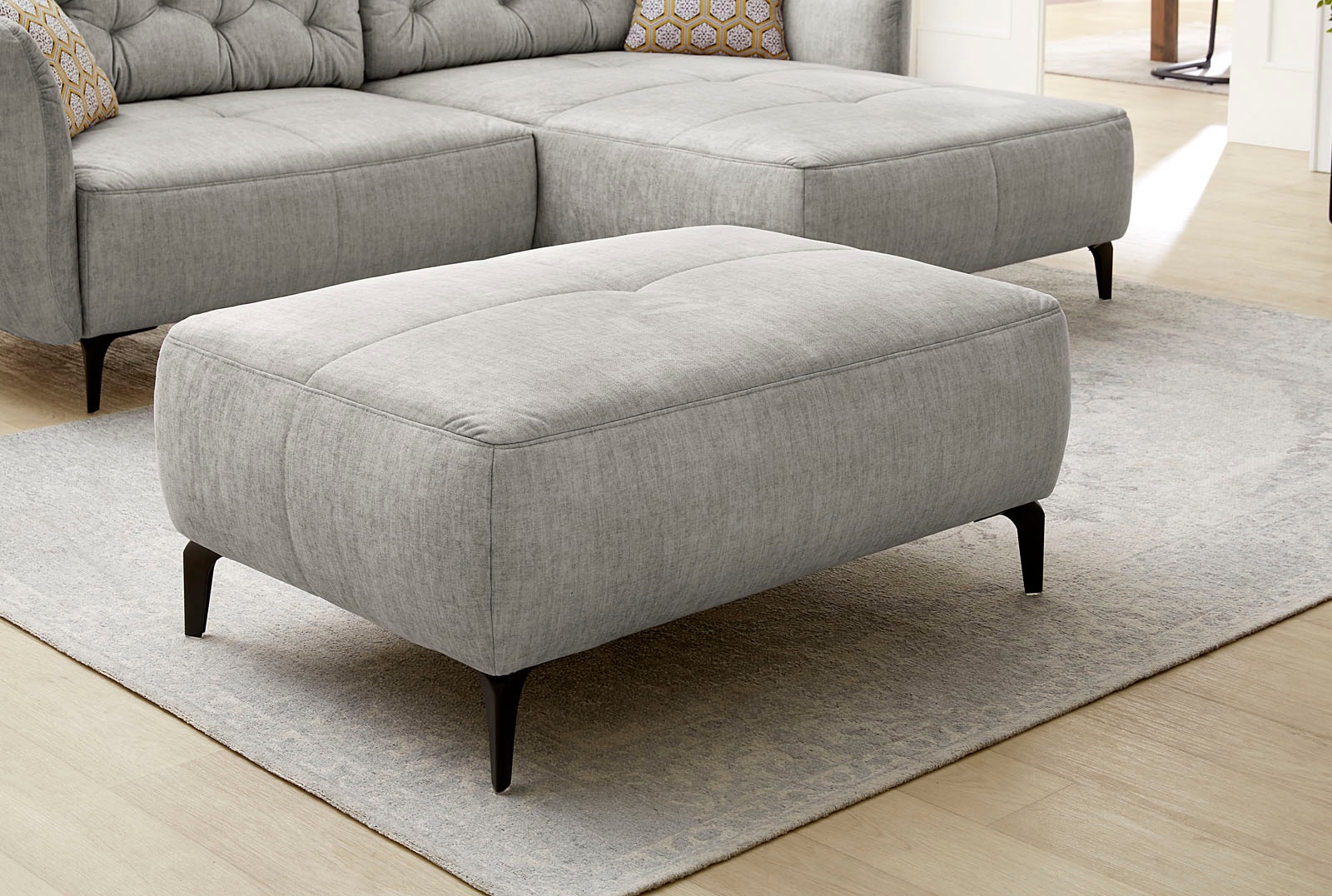 Jockenhöfer Gruppe Hocker "Salo, B: 114 cm" im Retrolook mit Wellenunterfed günstig online kaufen