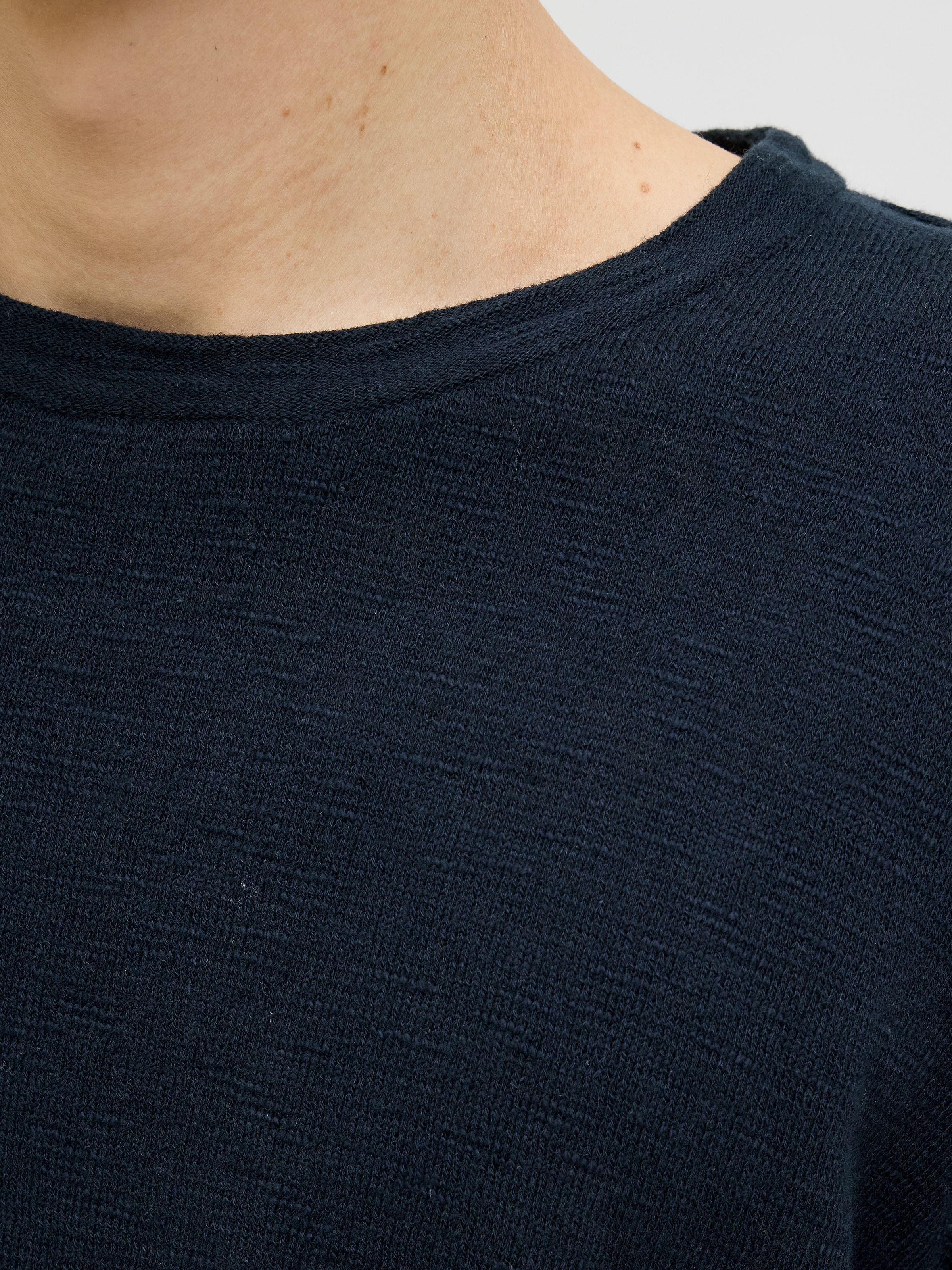 Jack & Jones Rundhalspullover »JJESUMMER KNIT CREW NECK SN«, mit Rundhalsausschnitt
