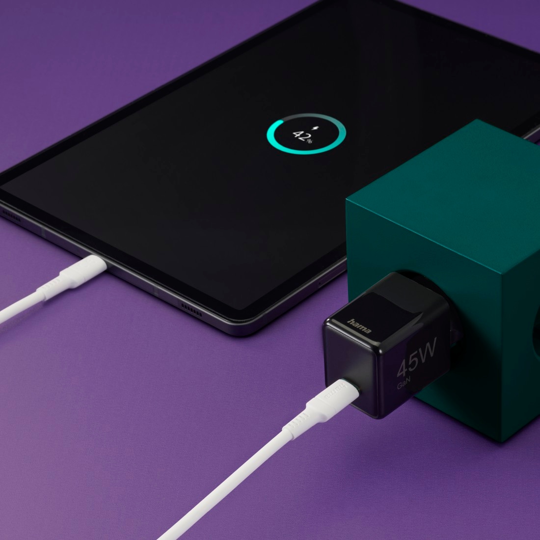 Hama Schnelllade-Gerät »Schnellladegerät (USB-C, PD/QC, extraklein 3,8 x 3,0 x 3,6 cm, 45 W)«, (1 St.)