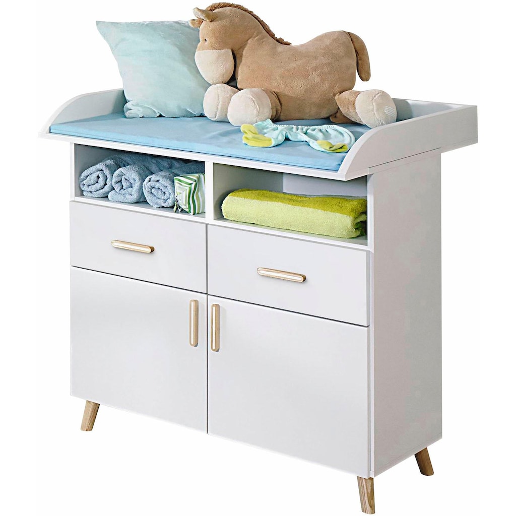 rauch Babyzimmer-Komplettset »Potsdam«, (Set, 3 St.), Bett + Wickelkommode + 3 trg. Schrank