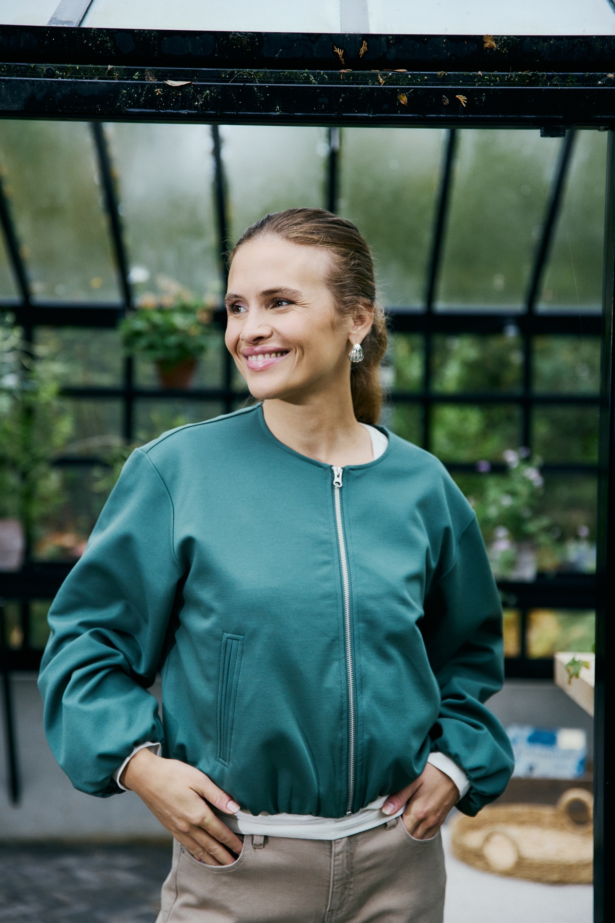 FREEQUENT Blouson »FQNANNI-JACKET« ohne Kapuze ohne Kragen, mit Reißverschluss