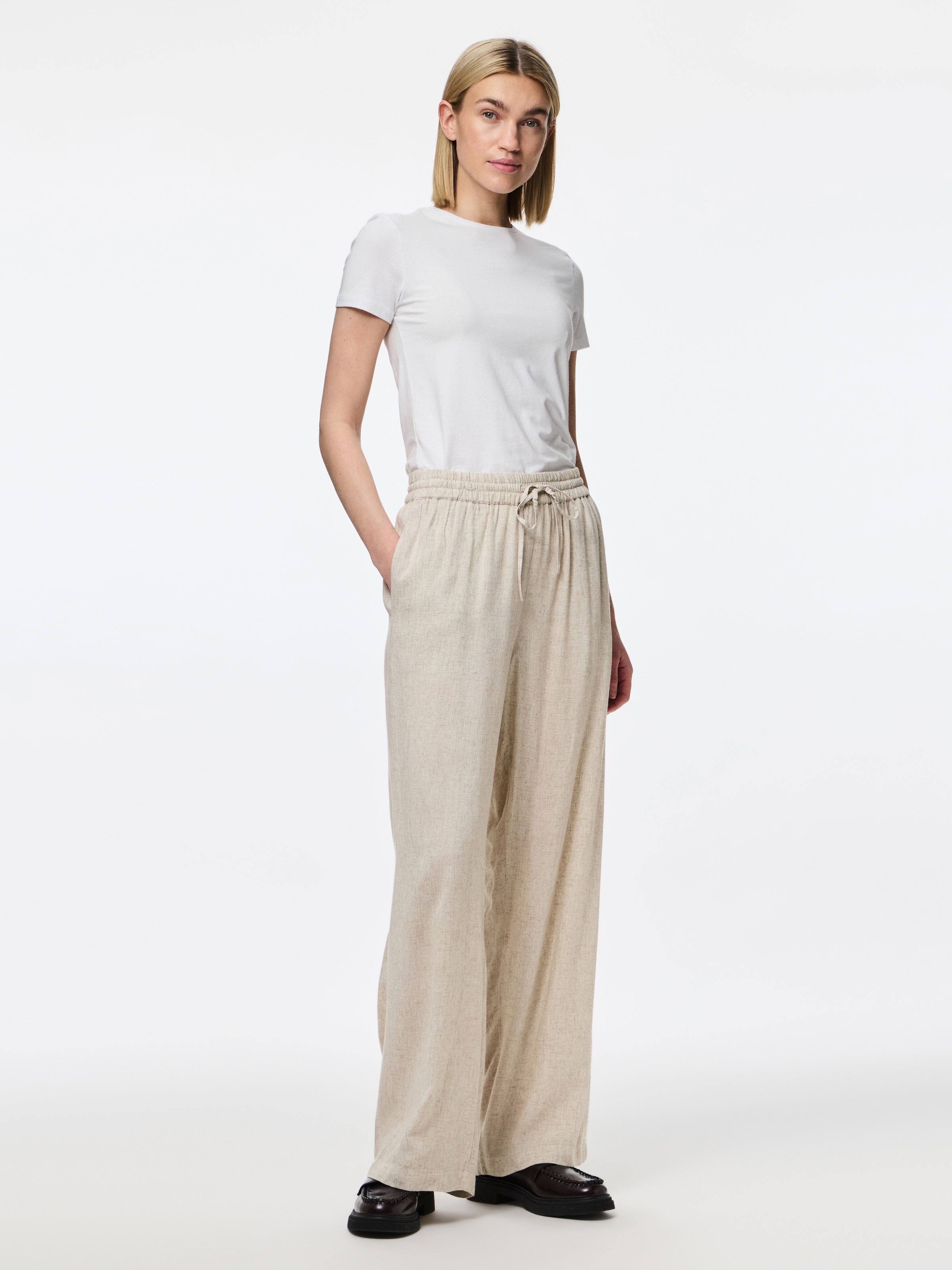 pieces Schlupfhose »PCPIA HW WIDE PANTS WVN NOOS«, mit Leinen