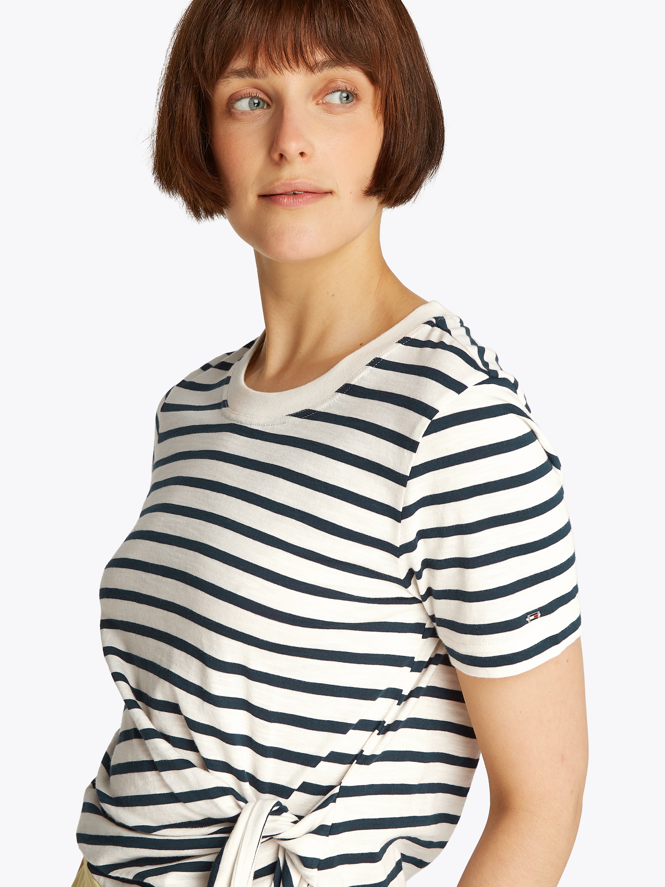 Tommy Hilfiger T-Shirt »KNOT BOAT-NK SS TEE«, in asymmetrischer Form