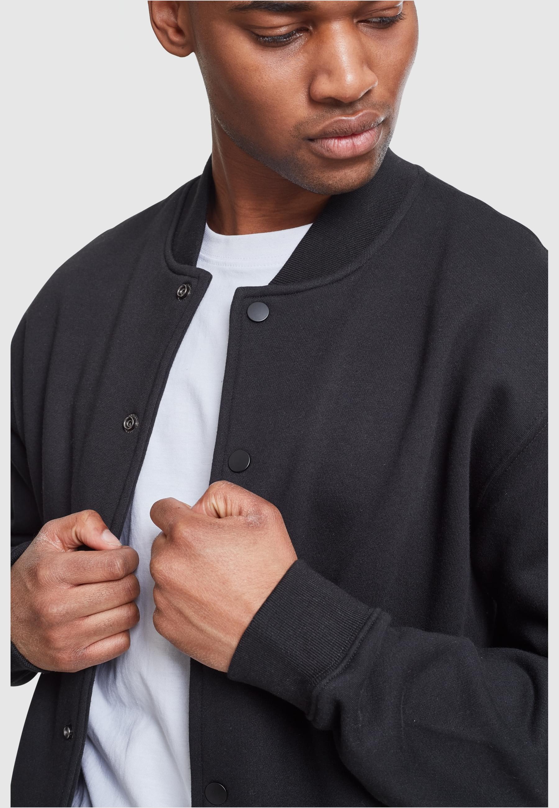 URBAN CLASSICS Collegejacke »Urban Classics Herren 2-tone College Sweatjacket«, (1 St.), ohne Kapuze