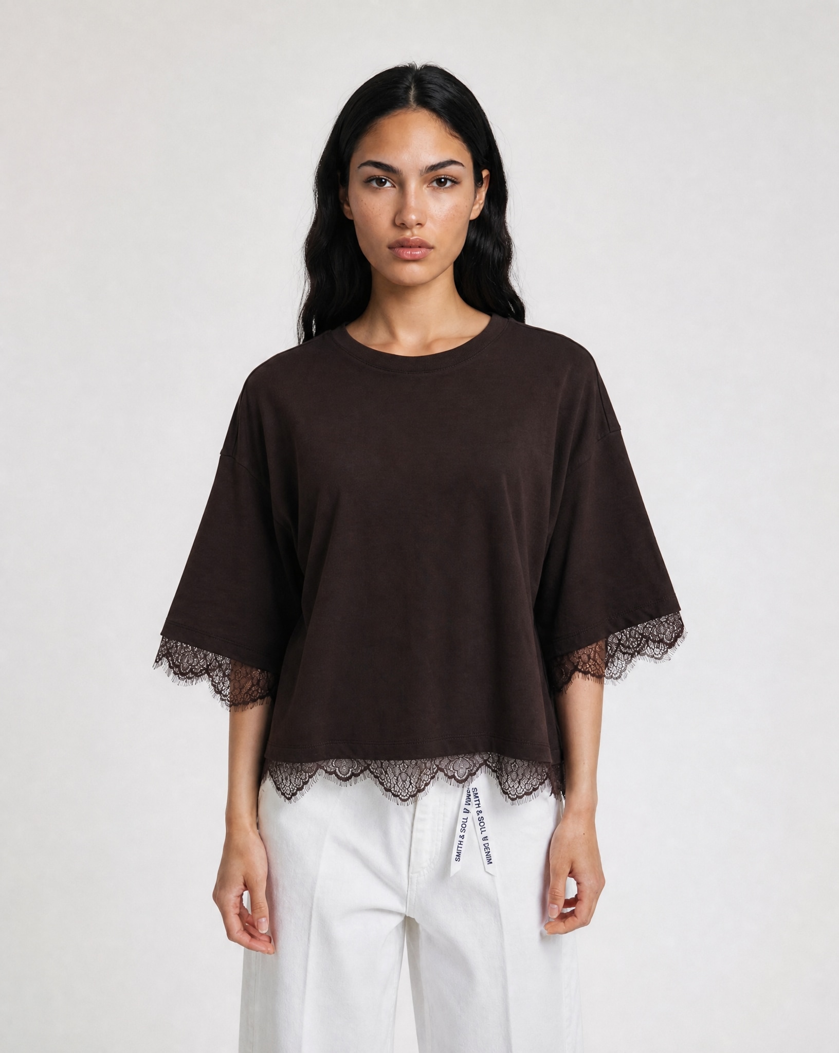 Smith & Soul T-Shirt mit Spitzendetails, Boxy Fit