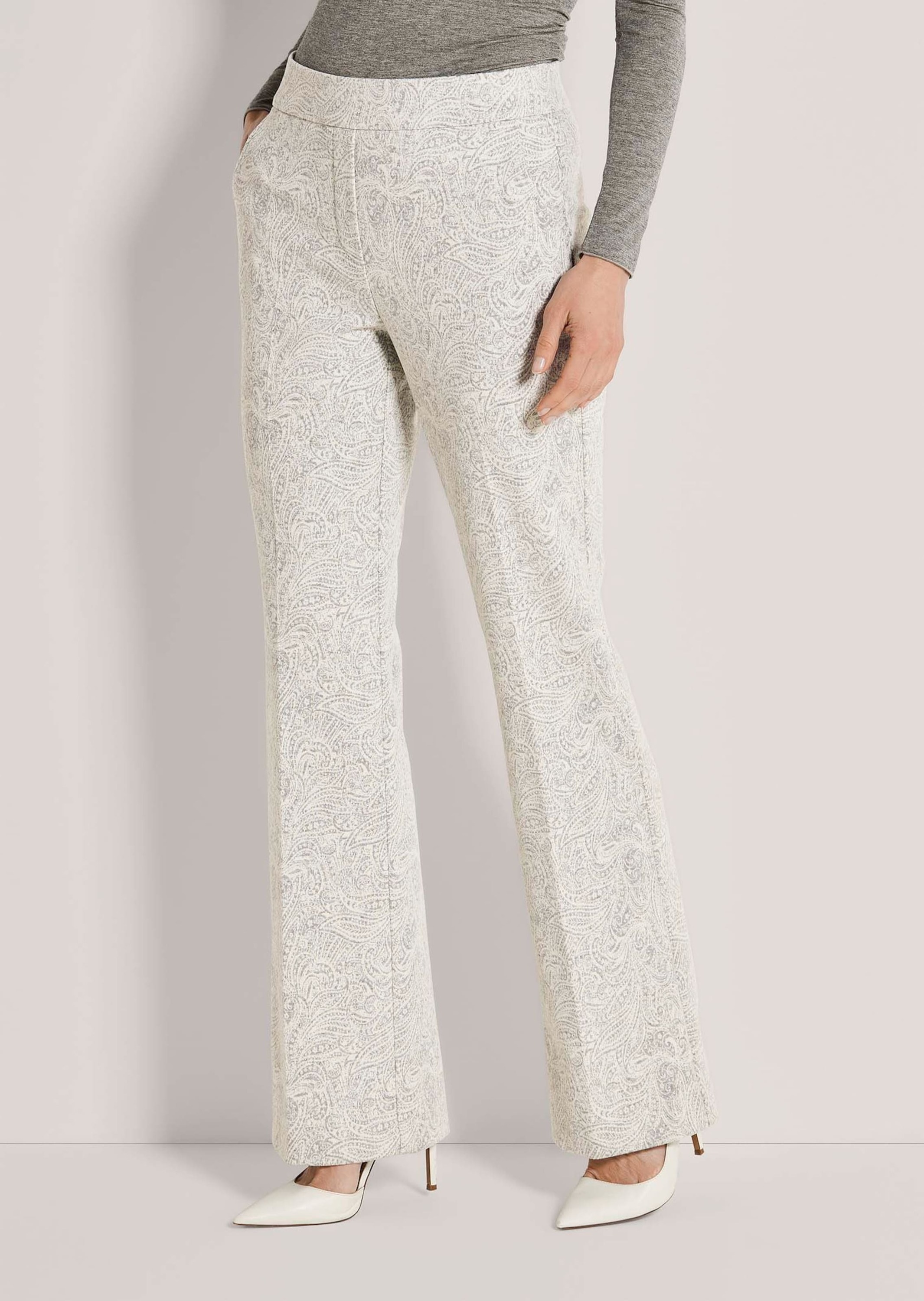 MADELEINE Jerseyhose »Hose Schmale Jerseyhose mit Paisley-Druck«