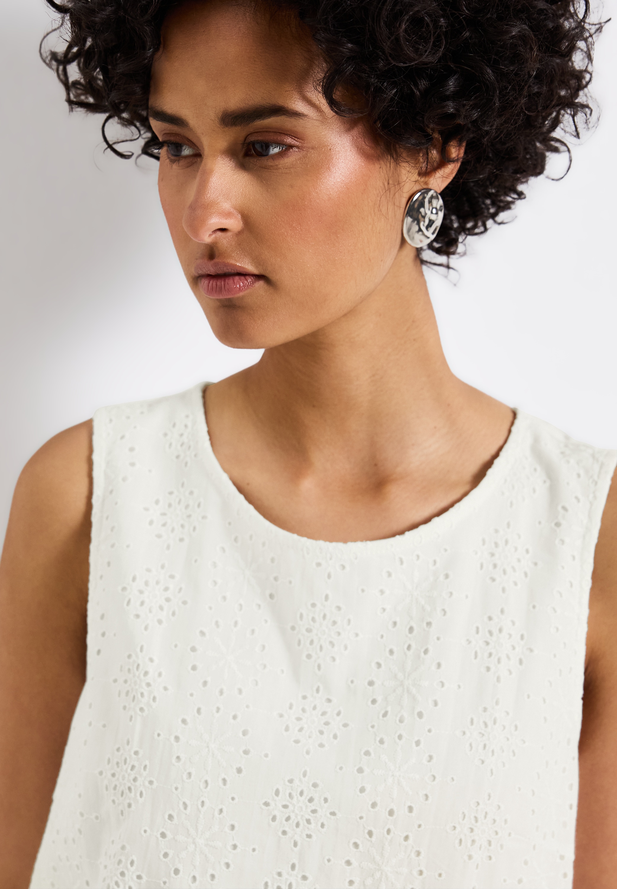 STREET ONE Shirttop, mit Zierstickerei